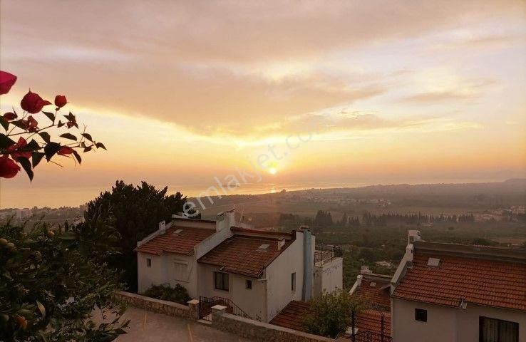 Menderes Gümüldür İnönü Satılık Villa  GÜMÜLDÜR İNÖNÜ MAHALLESİNDE SİTE İÇİNDE 3+1 SATILIK MÜSTAKİL VİLLA