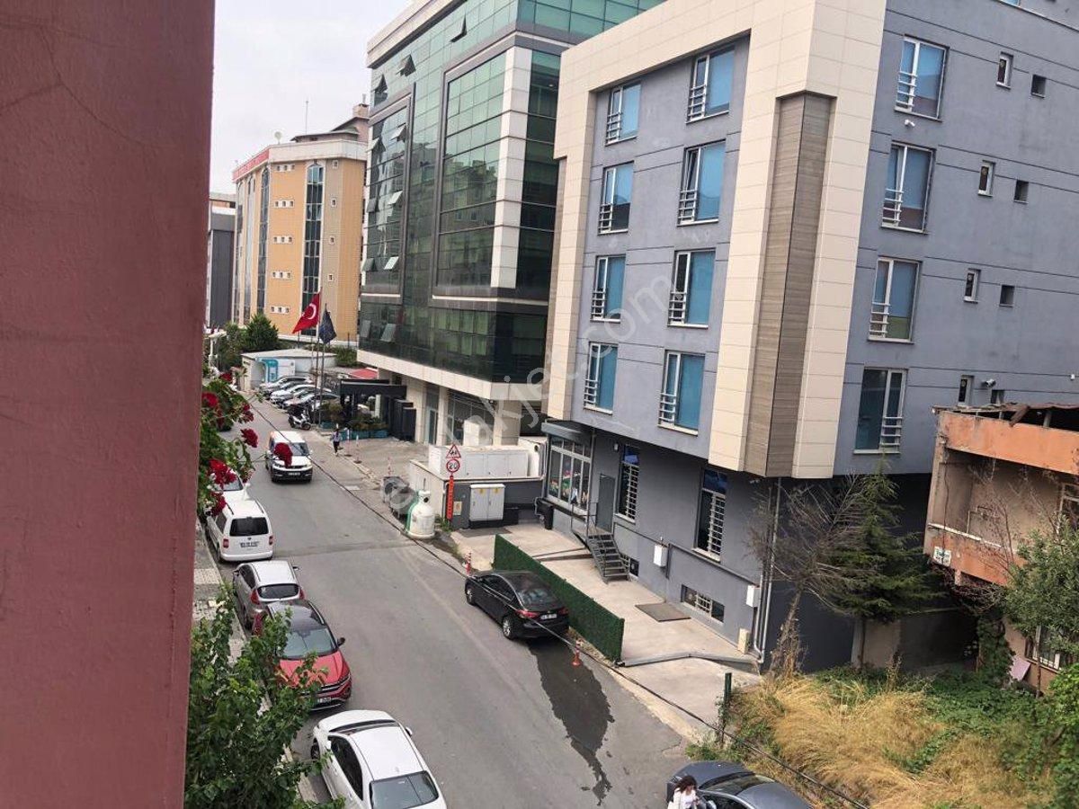 Ataşehir Yenişehir Kiralık Daire YENİŞEHİR MAH.'DE 2 + 1 TERASLI KİRALIK DAİRE