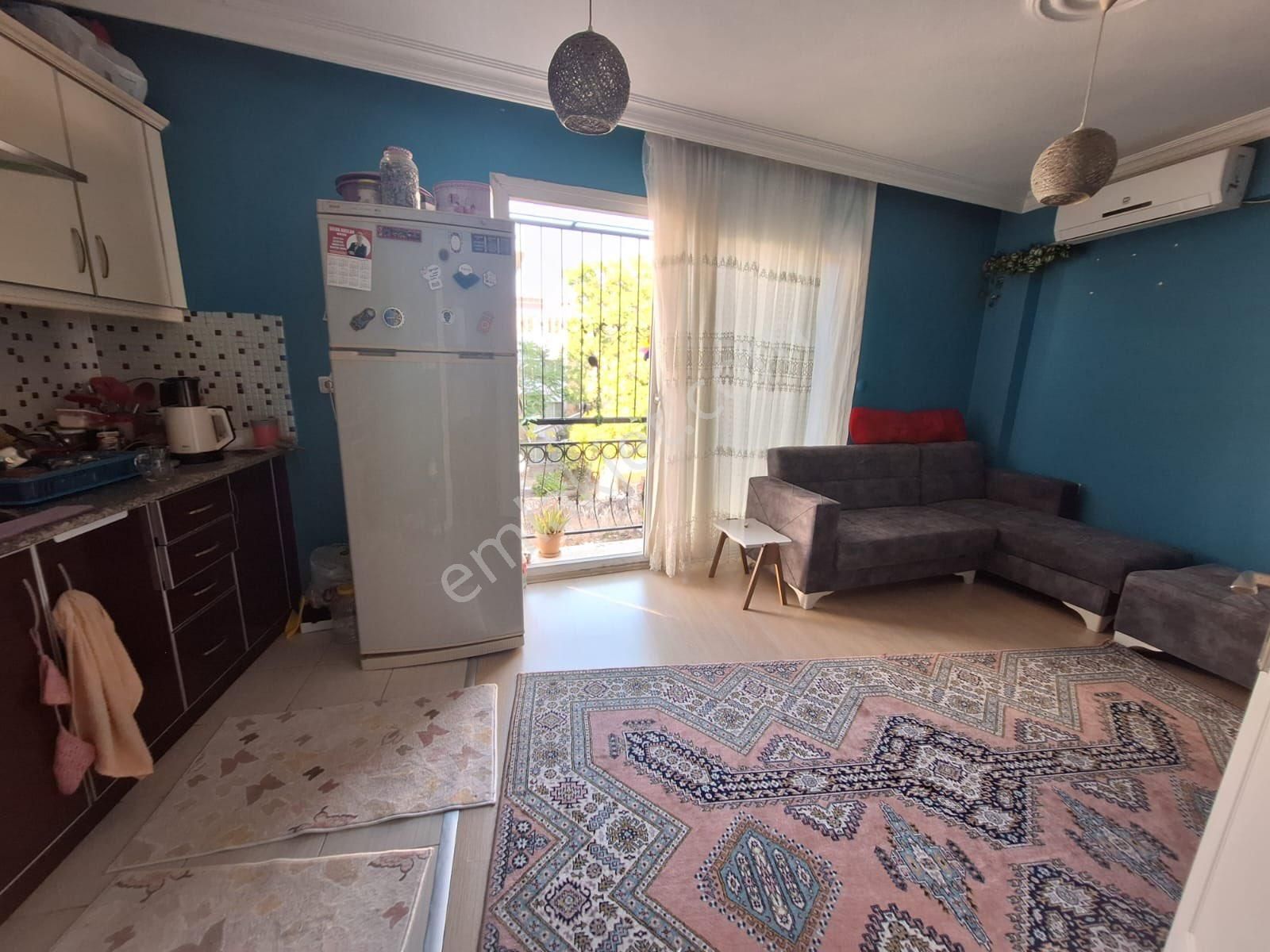 Konak Altıntaş Satılık Daire ÜÇYOL MEYDAN YAKINI 2+1 ÇİFT CEPHELİ TEMİZ BAKIMLI ARAKAT DAİRE