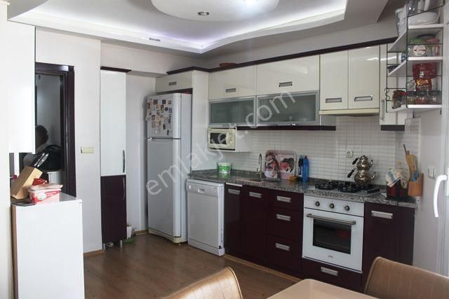 Didim Cumhuriyet Satılık Daire  BAKIMLI VE FERAH 2+1 DAİRE