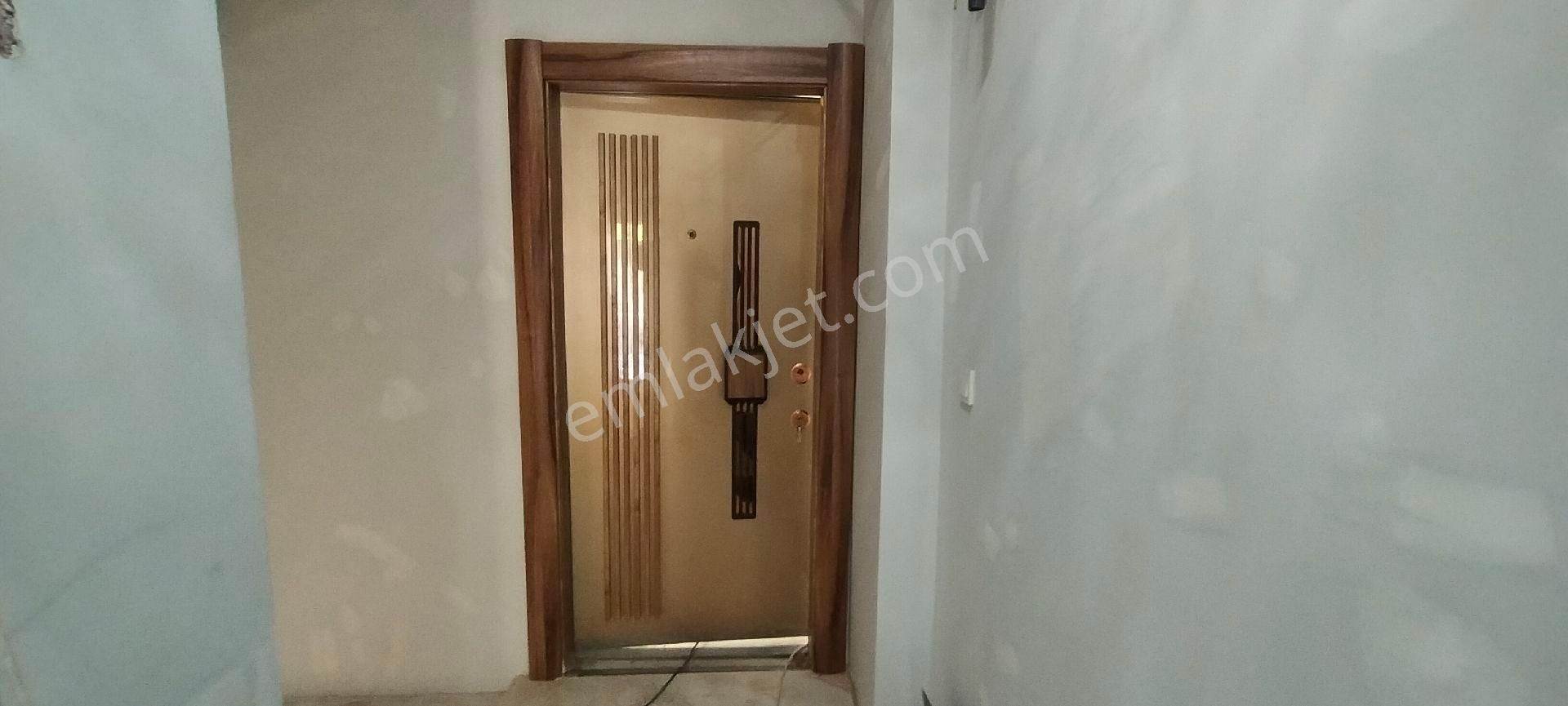 Sancaktepe Merve Satılık Daire Sancaktepe Satılık 3+1 1.Kat 105m²