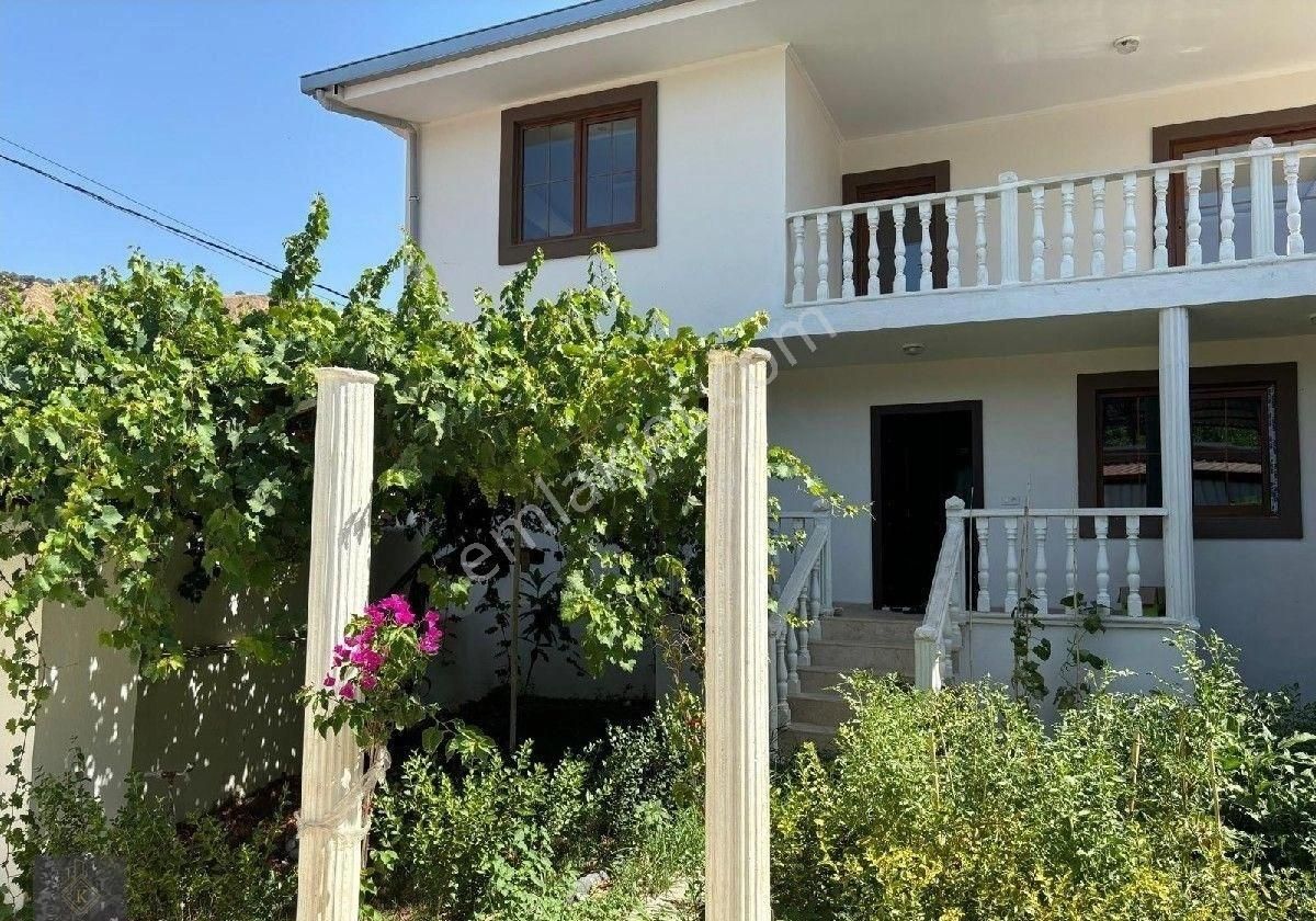 Nazilli Yalınkuyu Satılık Müstakil Ev Karakuyu emlaktan satılık müstakil villa