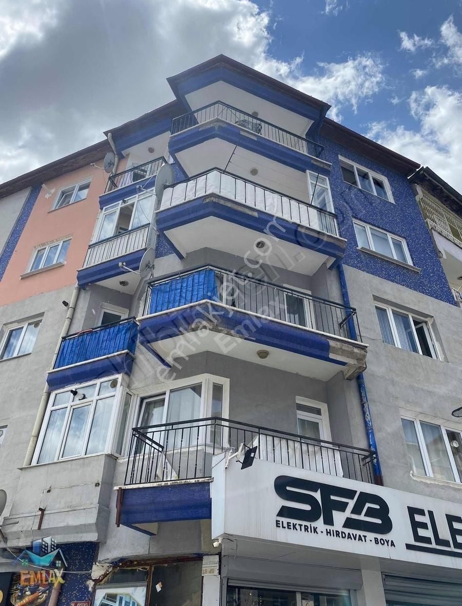 Sivas Merkez Yeni Satılık Daire EMLAX'TAN AYDOĞAN'DA CADDE ÜZERİ 3+1 SATILIK DAİRE