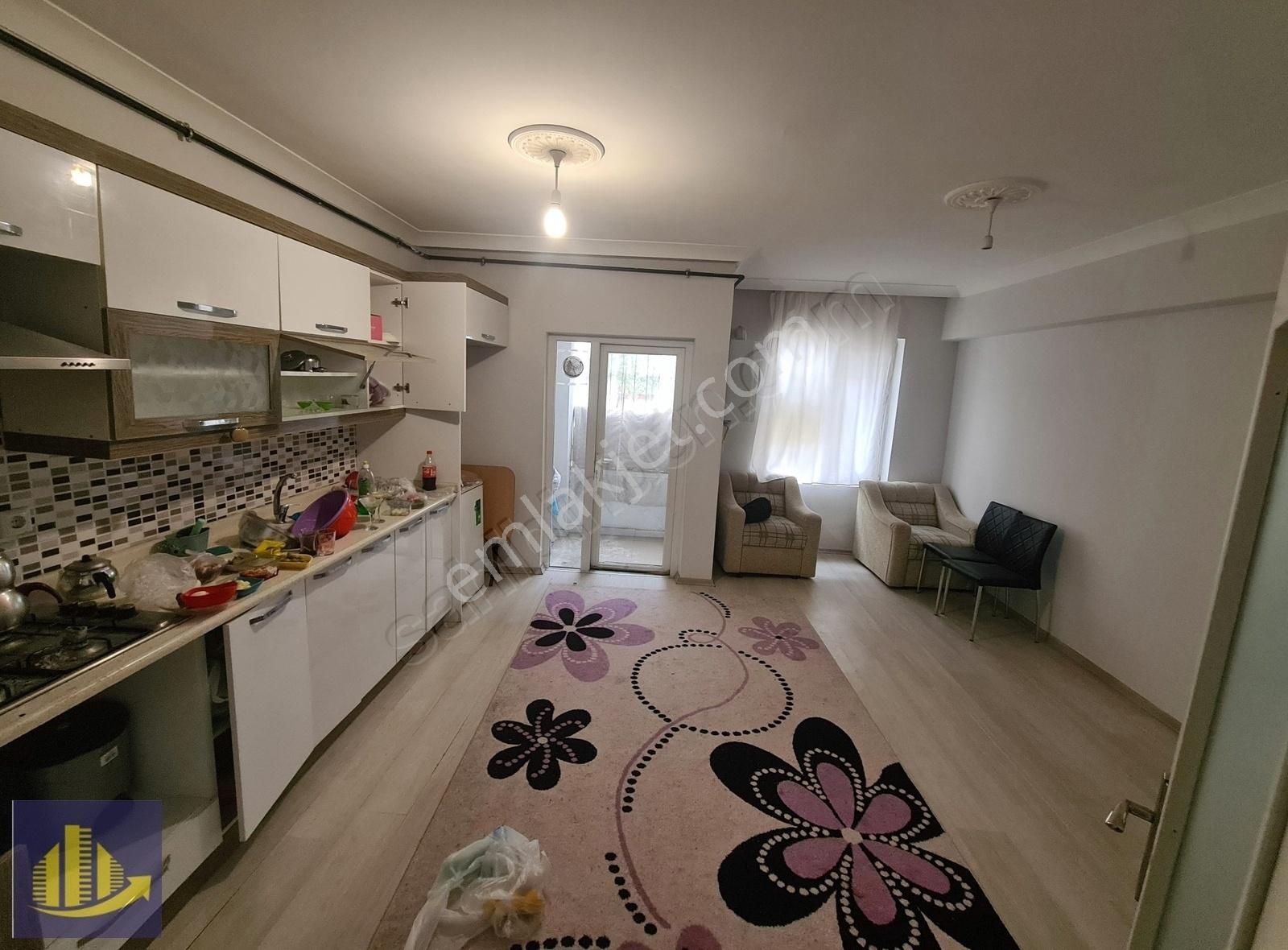 Sincan İstasyon Satılık Daire Sincan istasyon mahallesi Ful Yapılı giriş 90m² Dairemiz