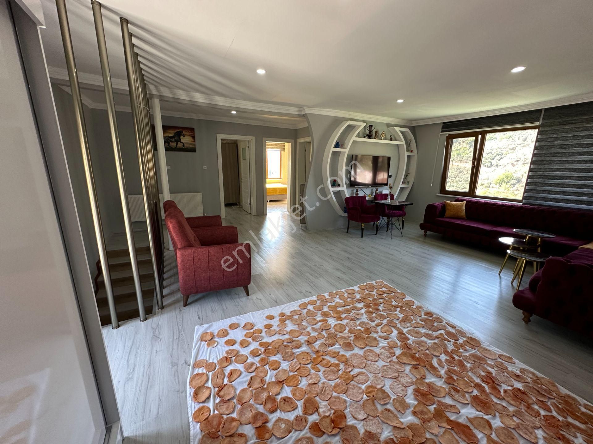 Yankı'dan Gemlik Küçük Kumlada Arsa İçinde 300 M2 Müstakil Villa - Görsel 32