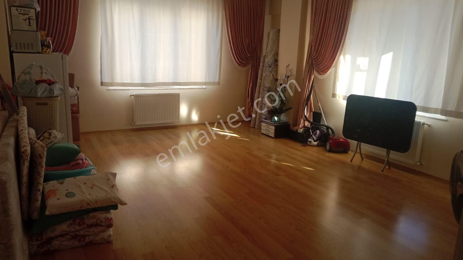 Şahinbey Ertuğrulgazi Kiralık Daire Merkezi konumda 3+1 ARA KAT DAİRE