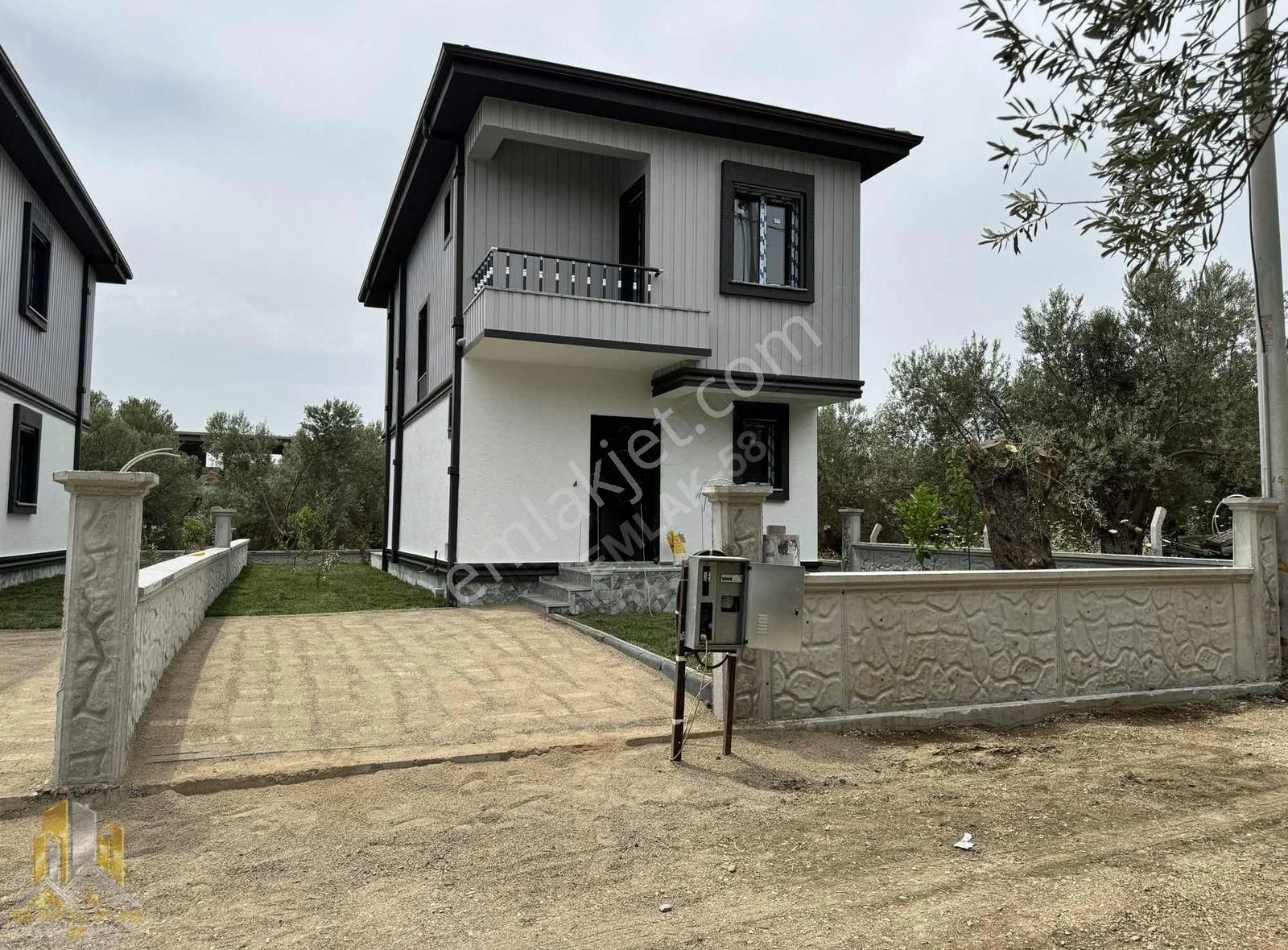 Ayvacık Küçükkuyu Bld. (Mıhlı) Satılık Villa EMLAK-58,DEN KÜÇÜKKUYU,DA DENİZE 250M 3+1 SIFIR MÜSTAKİL VİLLA