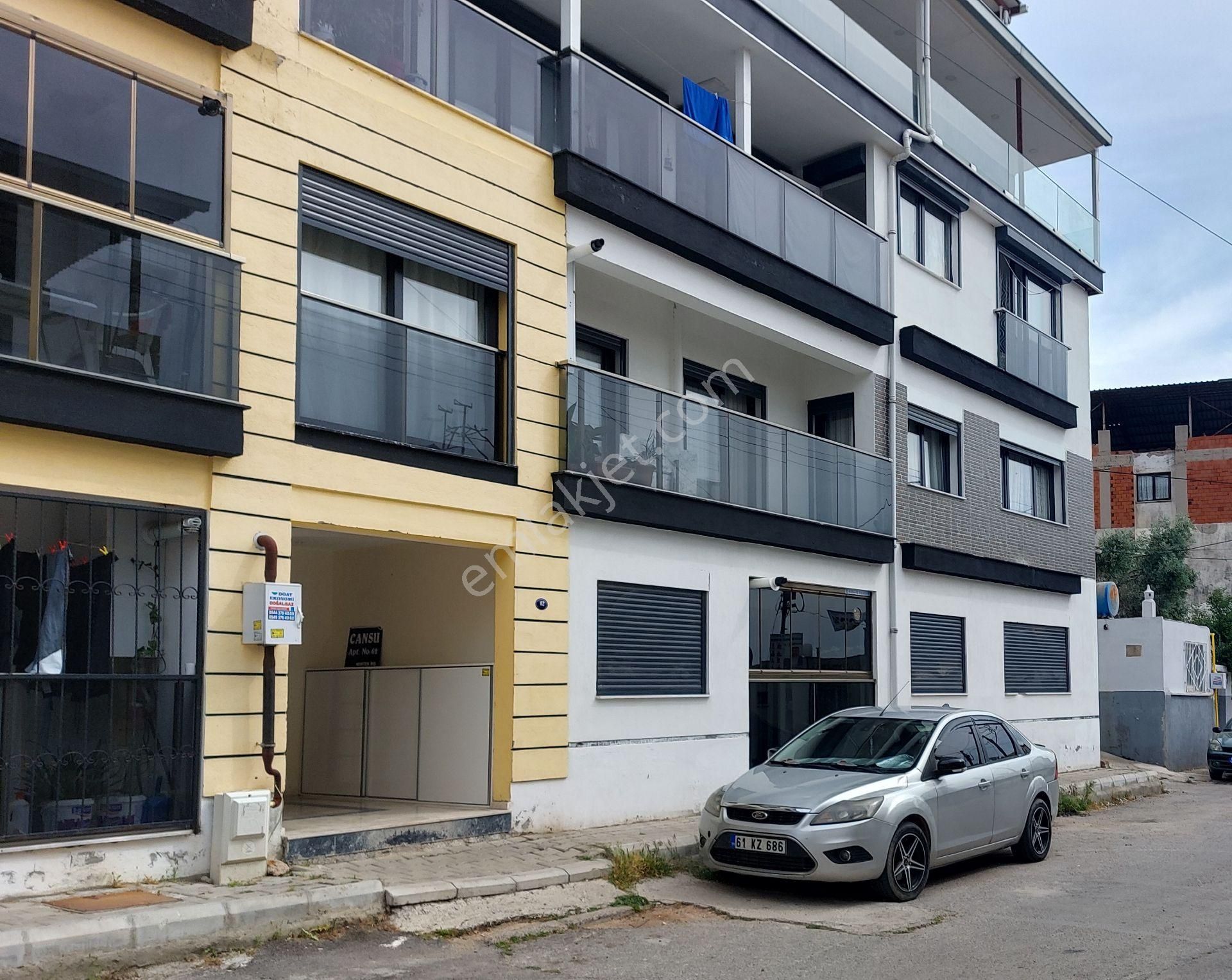 Çiğli Şirintepe Satılık Daire  ÇİĞLİ ŞİRİNTEPE'DE BAKIMLI 125 m² SATILIK 3+1 DAİRE