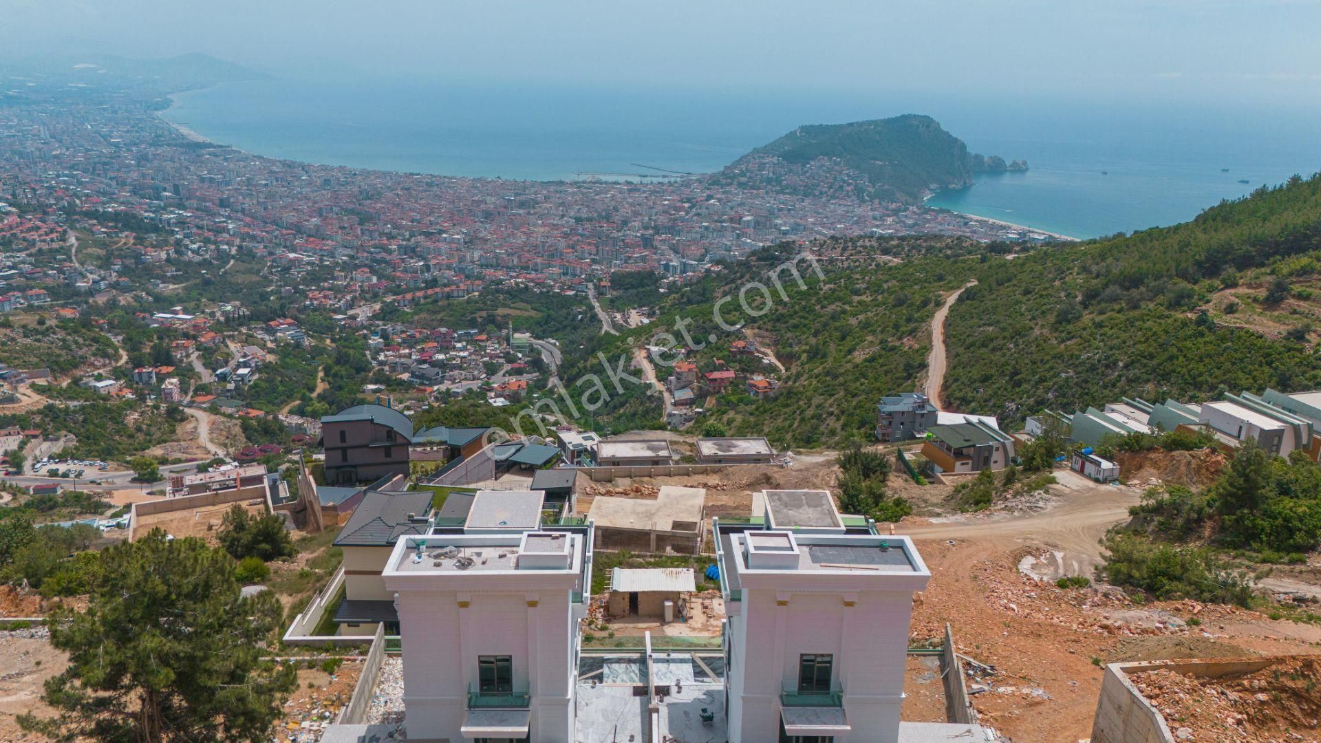 Alanya Tepe'de 4+1 400m² Muhteşem Manzaralı Ultra Lüks Villa!!! - Görsel 29