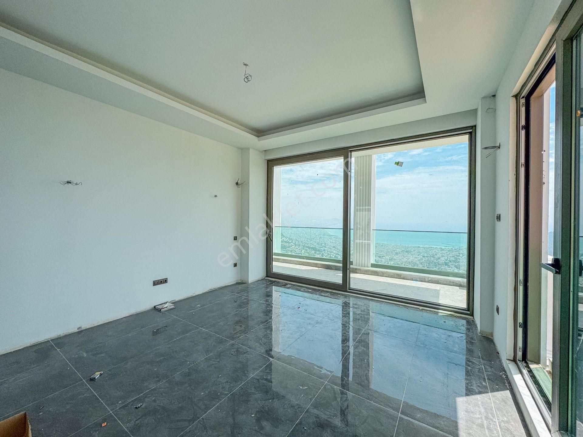 Alanya Tepe'de 4+1 400m² Muhteşem Manzaralı Ultra Lüks Villa!!! - Görsel 22