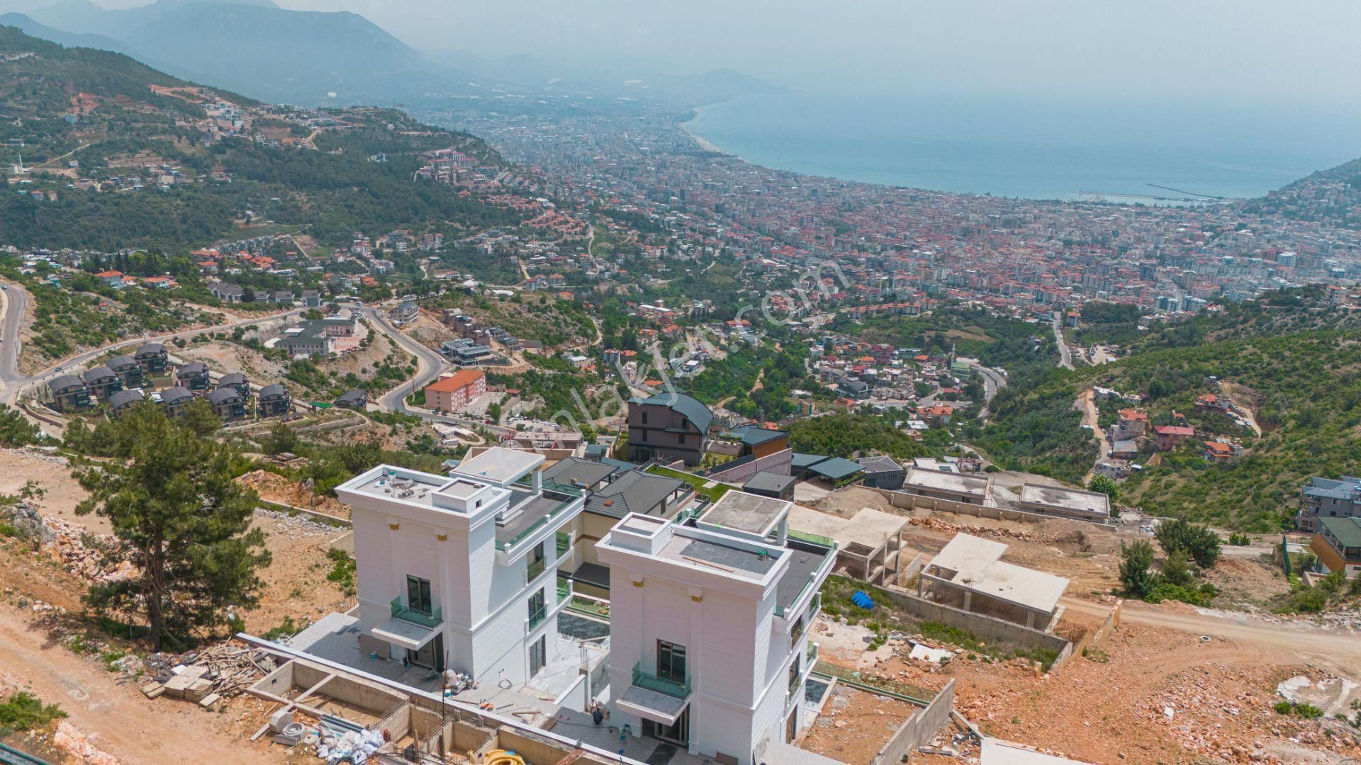 Alanya Tepe'de 4+1 400m² Muhteşem Manzaralı Ultra Lüks Villa!!! - Görsel 30