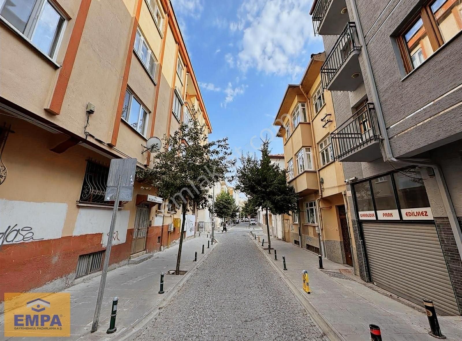 Odunpazarı İstiklal Satılık Daire EMPA'dan İSTİKLAL MAH. ADALAR YAKINI 2+1 100m² BAKIMLI SATILIK