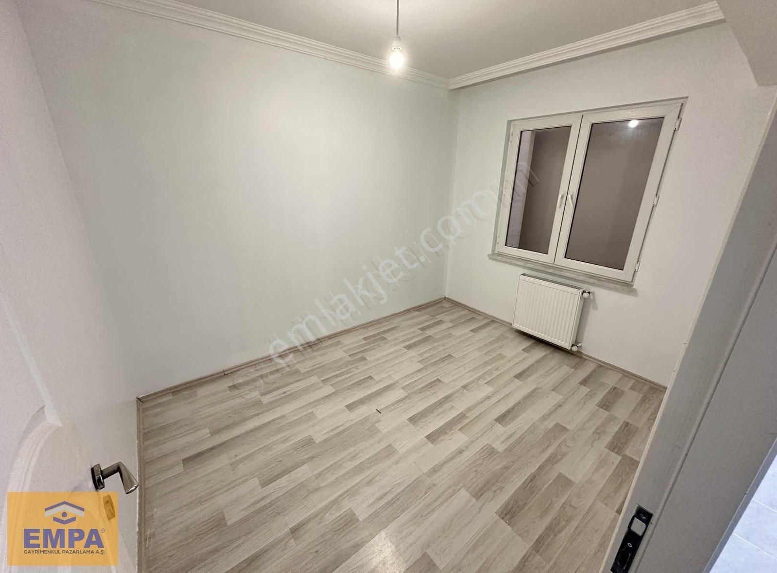 Odunpazarı İstiklal Kiralık Ofis EMPA'dan İSTİKLAL MAH ÇARŞI MERKEZİ 1+1 60m² KİRALIK OFİS