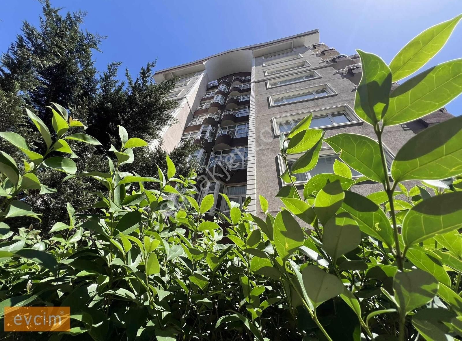 Ümraniye Adem Yavuz Satılık Daire EVCİM'DEN METROYA 7DK SİTE İÇİ ASANSÖR 3 BALKON ARAKAT 130M2 3+1