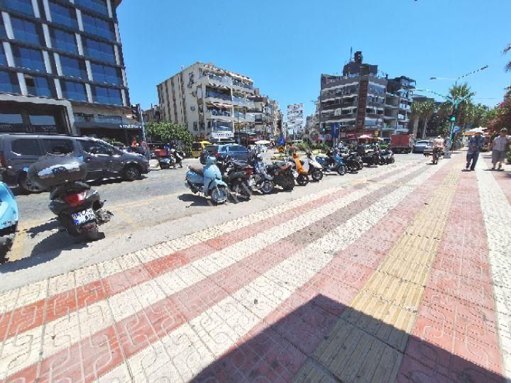 Kuşadası Türkmen Kiralık Daire Harika Konum!!öğrenciye Kuşadası Çarşı Ve Sahile 100metre!!1+1 Eşyalı Daire