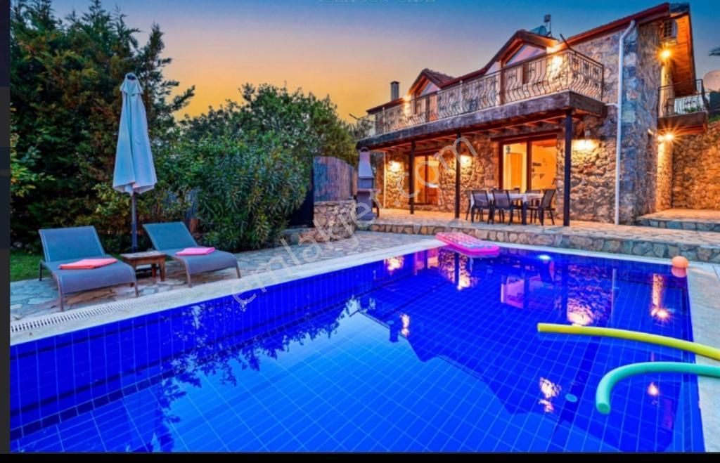 Fethiye Kayaköy Satılık Villa  KAYAKÖY'DE TAPUYA İŞLENMİŞ 3 ODALI VİLLA