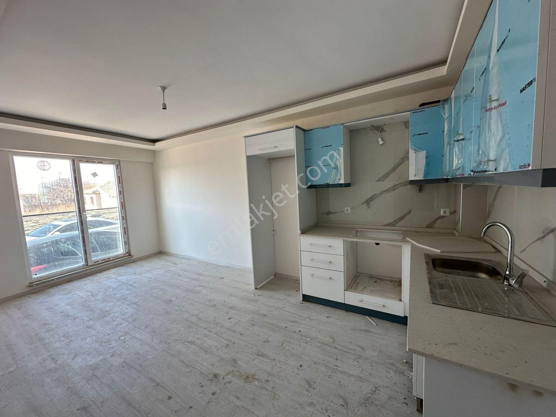 Edirne Merkez Barutluk Satılık Daire  BARUTLUK MAH KIYIK CADDESİNE YAKIN SIFIR2+1 DAİRE