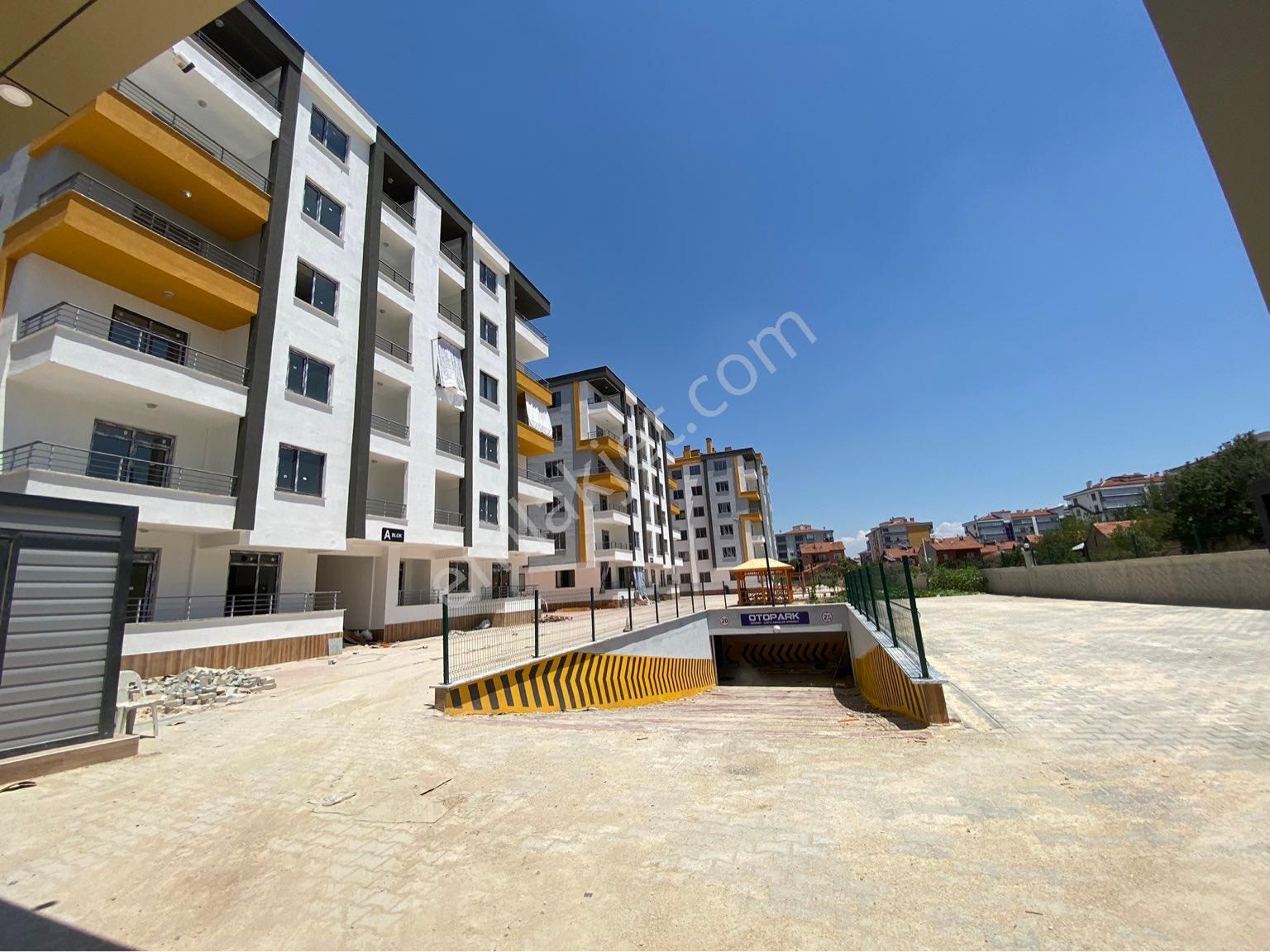 Karatay Mengene Satılık Daire FETİH CADDESİNE YAKİN SATLİK DAİRE