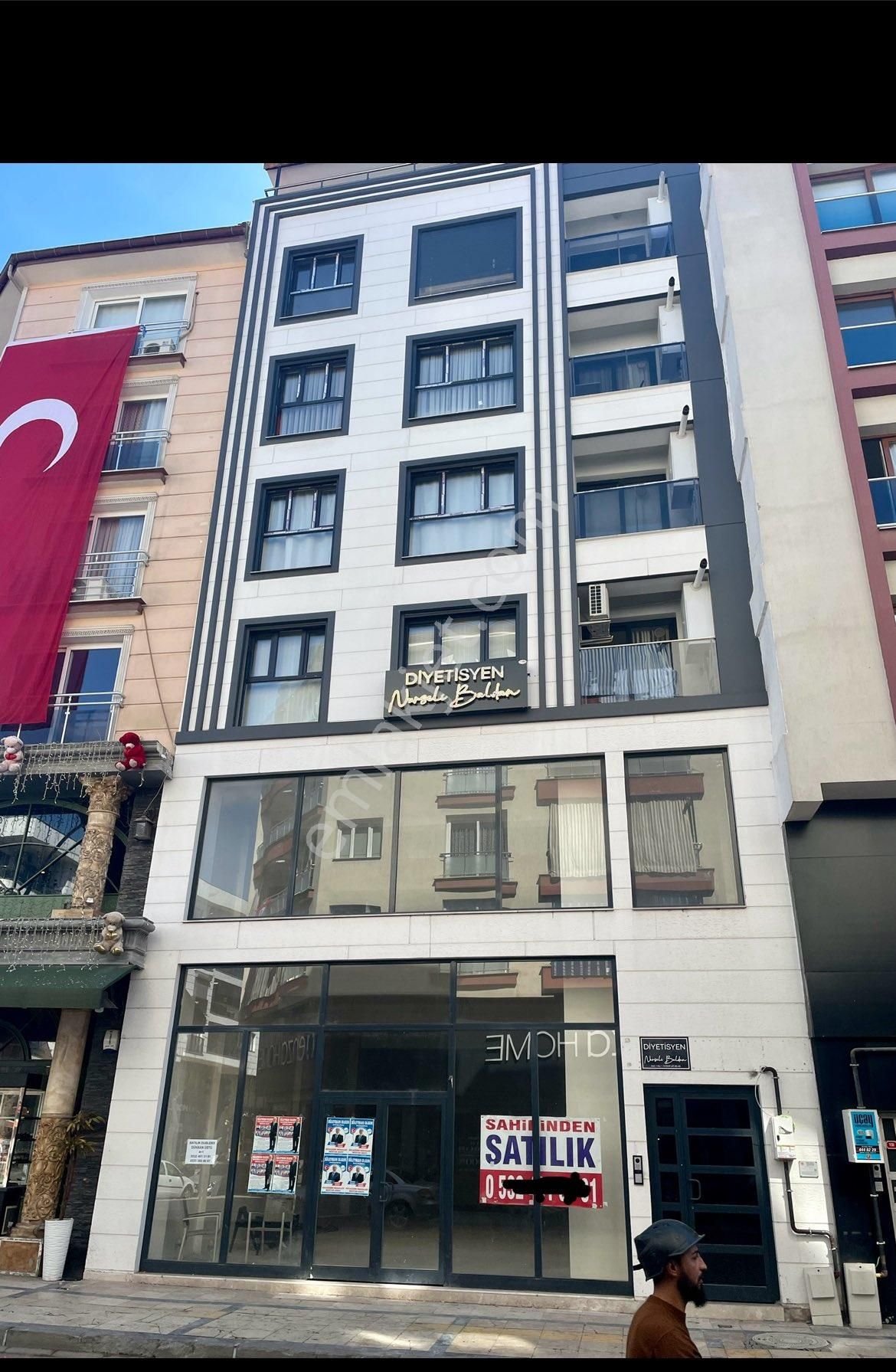 Salihli Kocaçeşme Satılık Dükkan & Mağaza  ÇINARLI CADDESİ ÜZERİ SATILIK DÜKKAN