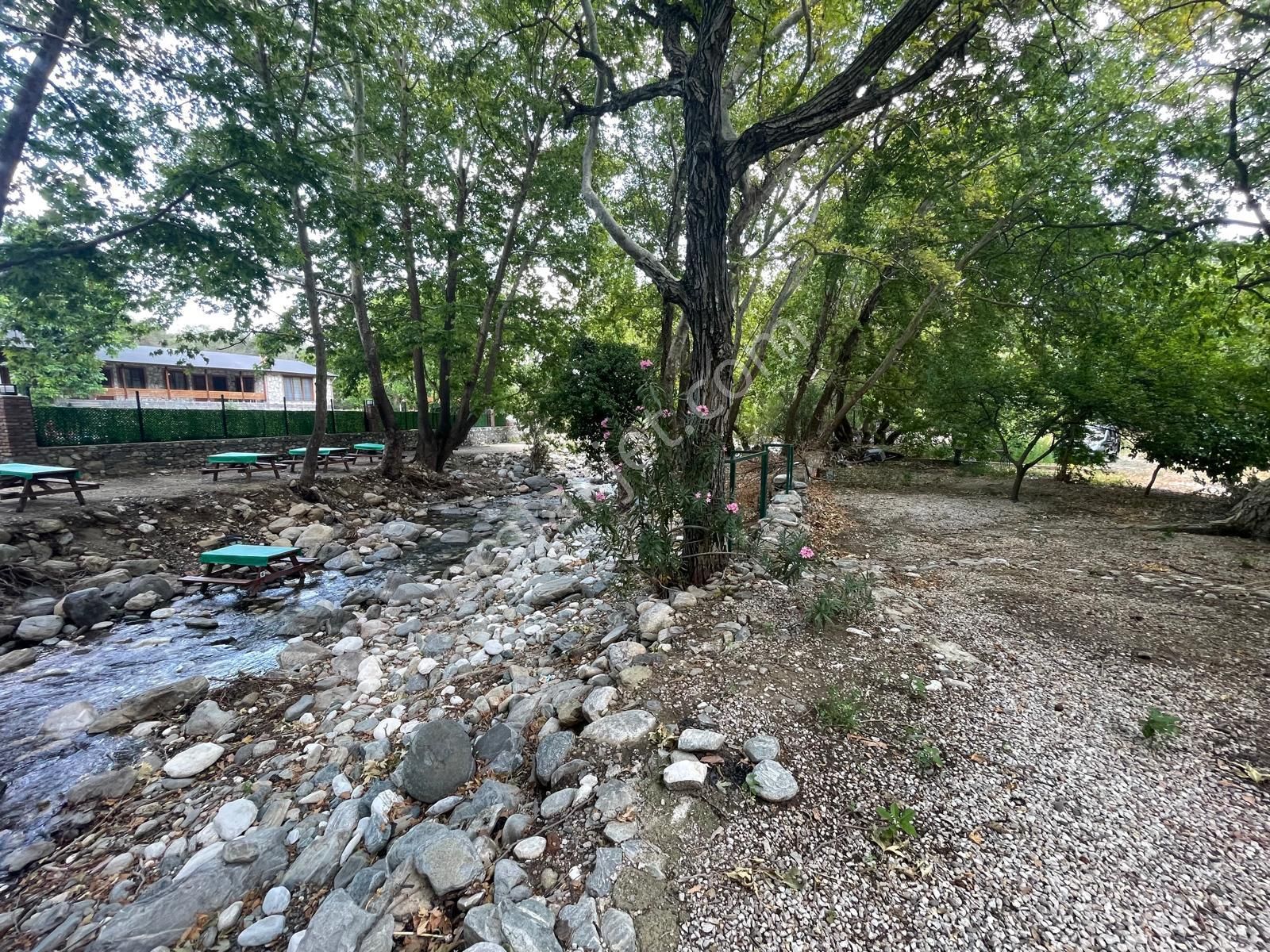 Poyraz Gayrimenkul'den İmar Sınırında Yatırımlık Hobi Bahçesi(işletmeye Uygun) - Görsel 7