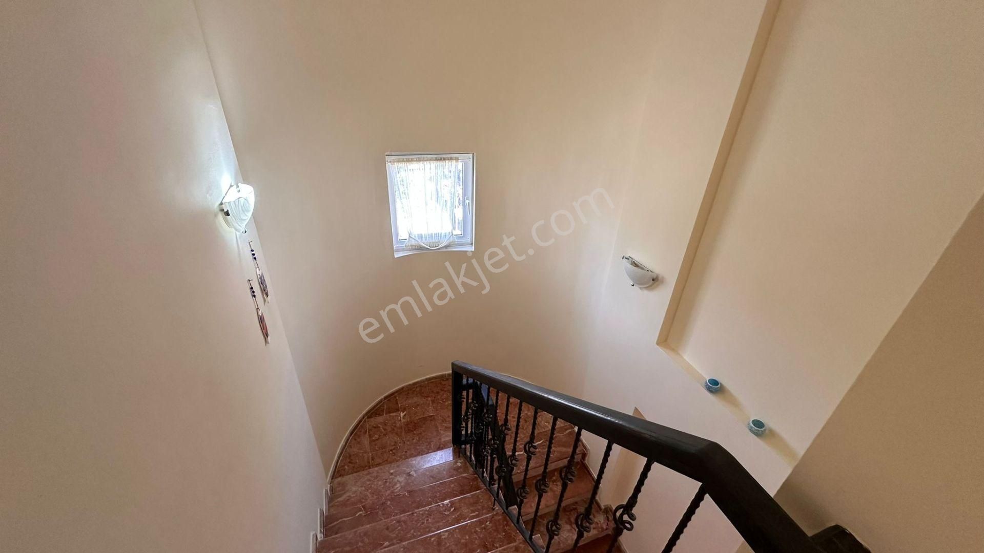 Babadağ Yolunda 630 M2 Arsa Paylı 4 Yatak Odalı Villa - Görsel 16