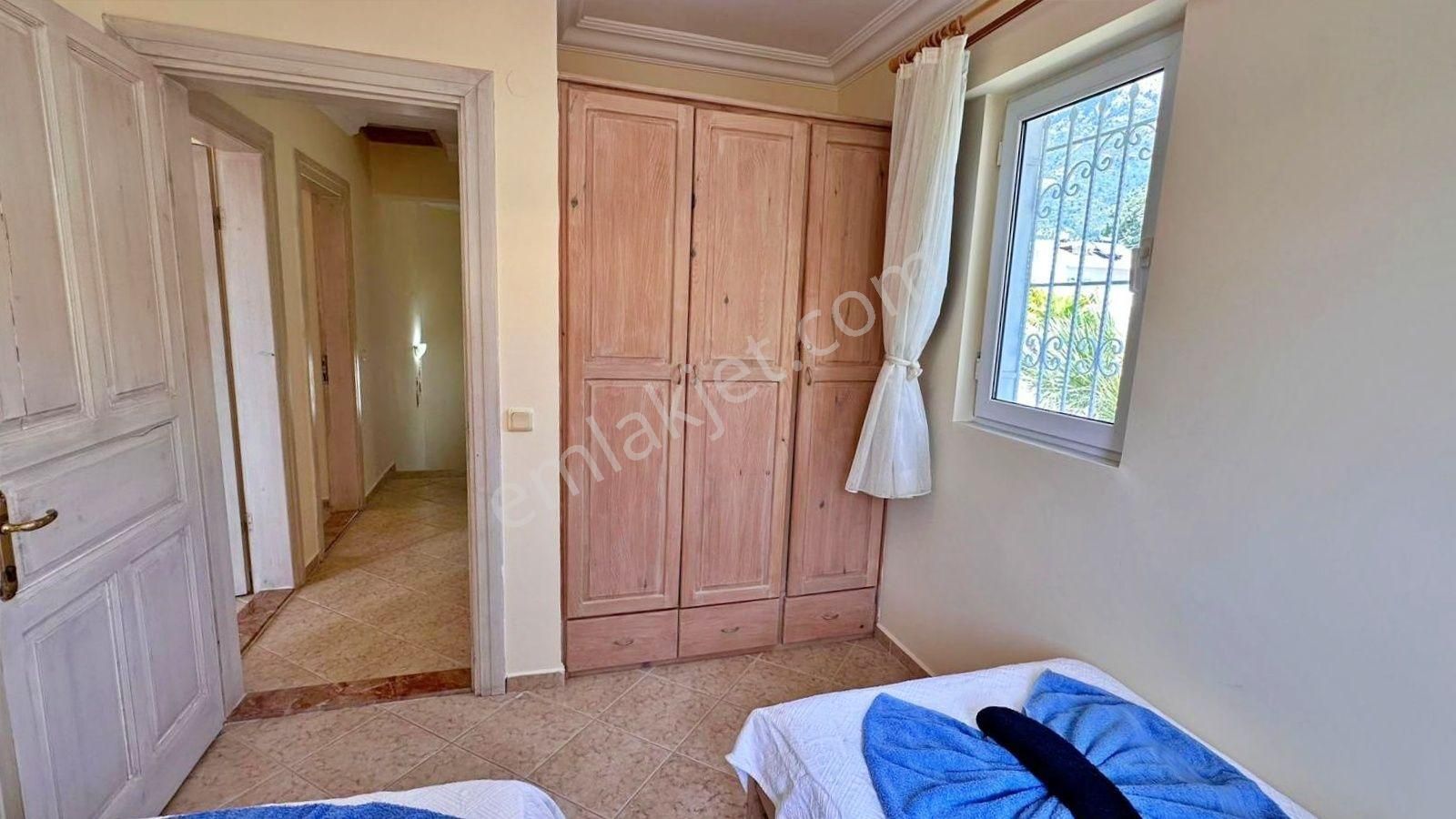 Babadağ Yolunda 630 M2 Arsa Paylı 4 Yatak Odalı Villa - Görsel 19