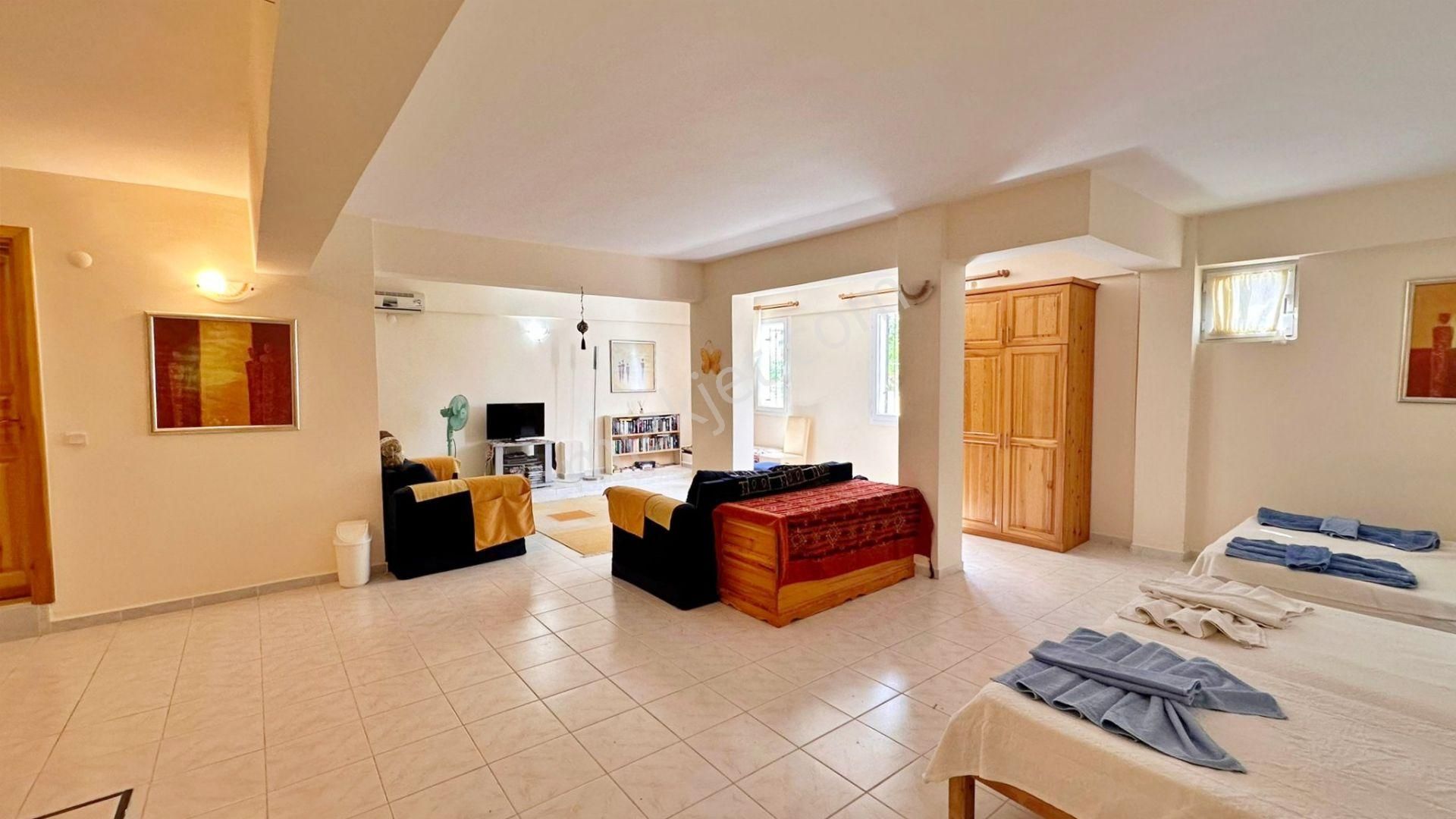 Babadağ Yolunda 630 M2 Arsa Paylı 4 Yatak Odalı Villa - Görsel 8