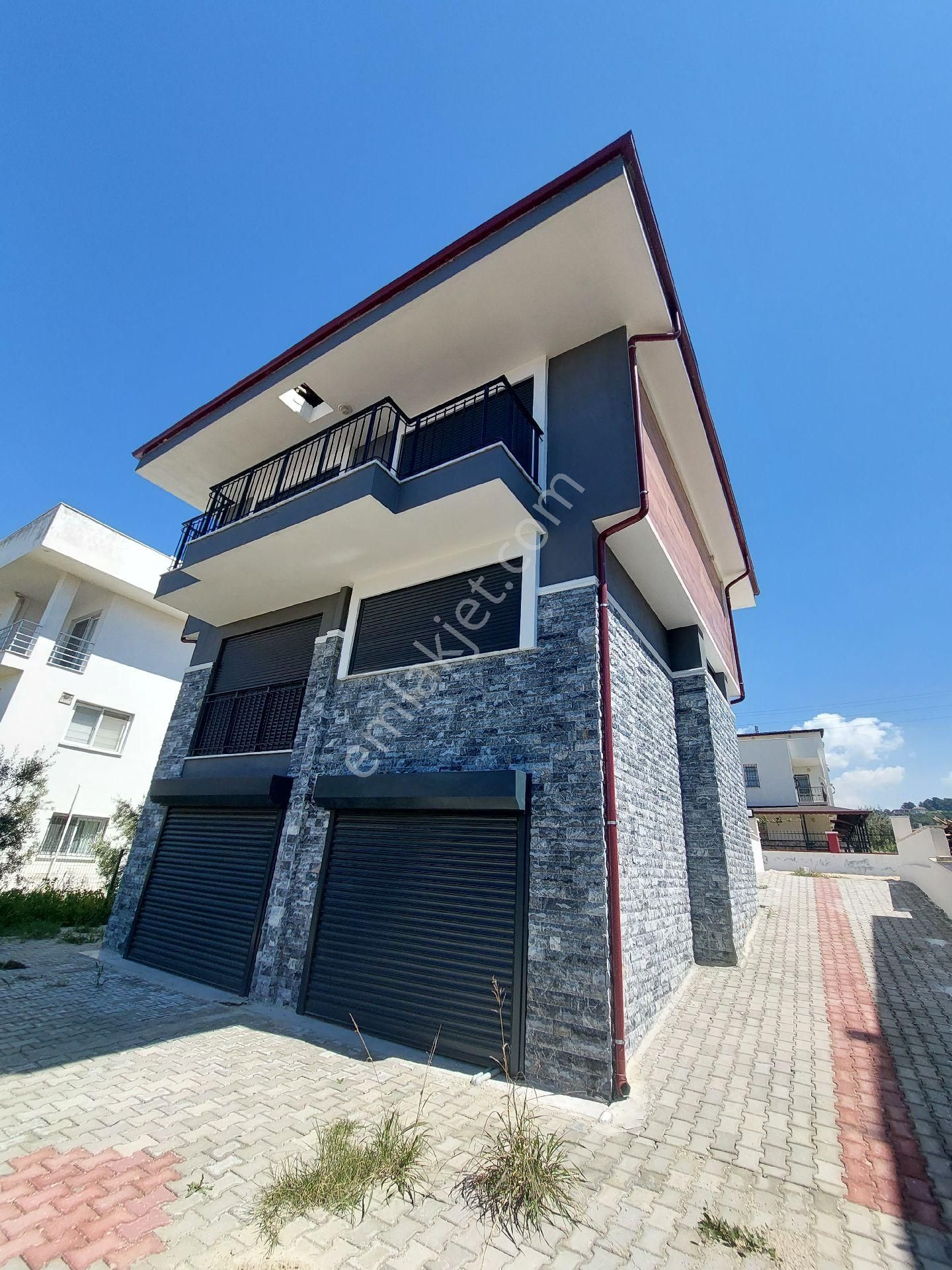 Kuşadası Karaova Satılık Daire Kuşadası Karaova Satılık Bağımsız Villa