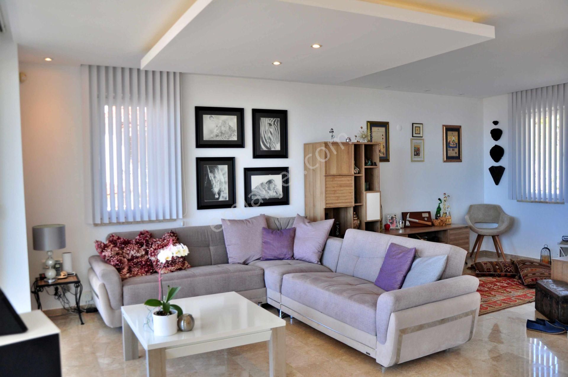 Ölüdeniz'de 753 M2 Arsa Paylı 4 Yatak Odalı Villa - Görsel 4