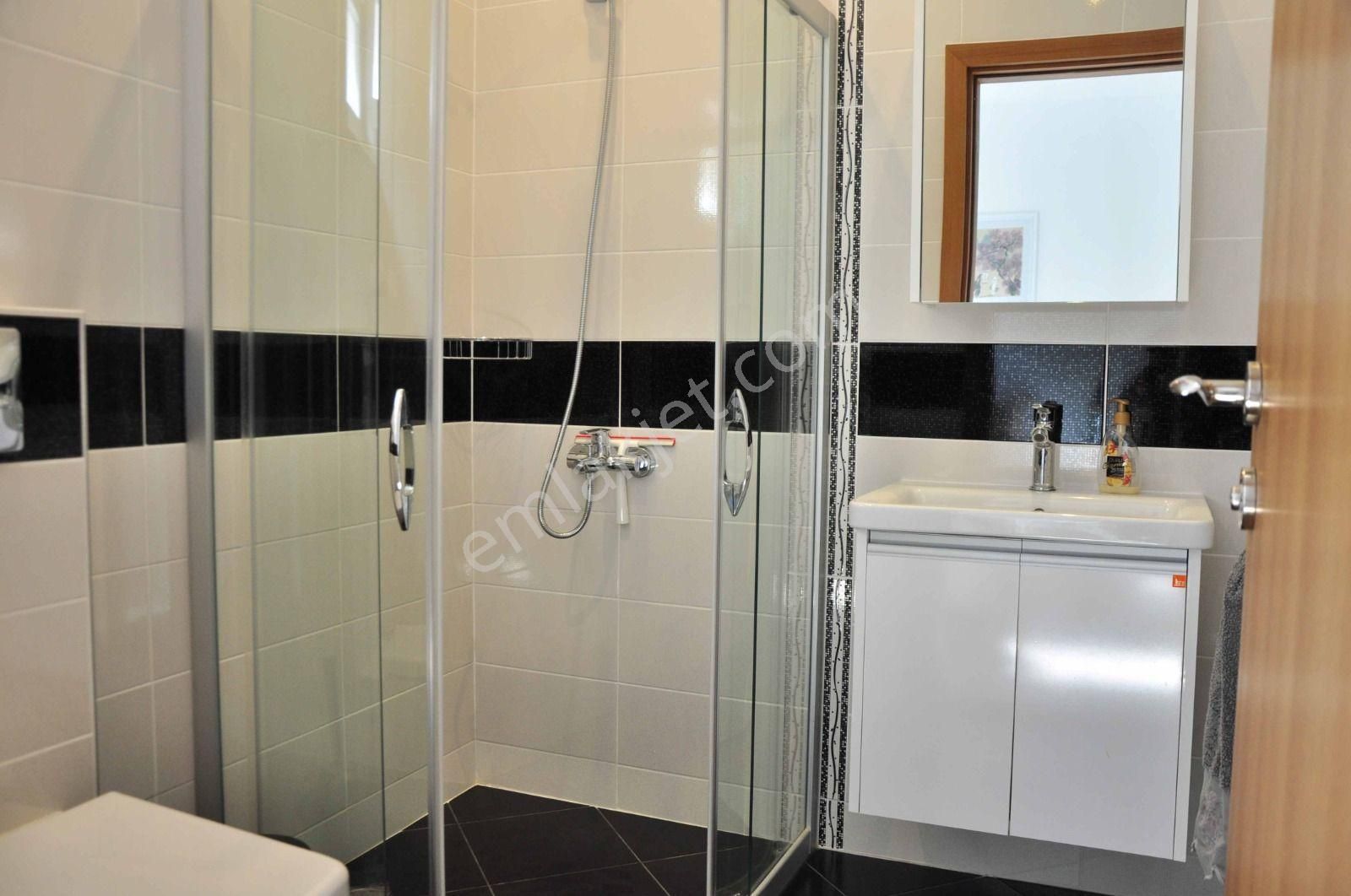 Ölüdeniz'de 753 M2 Arsa Paylı 4 Yatak Odalı Villa - Görsel 14