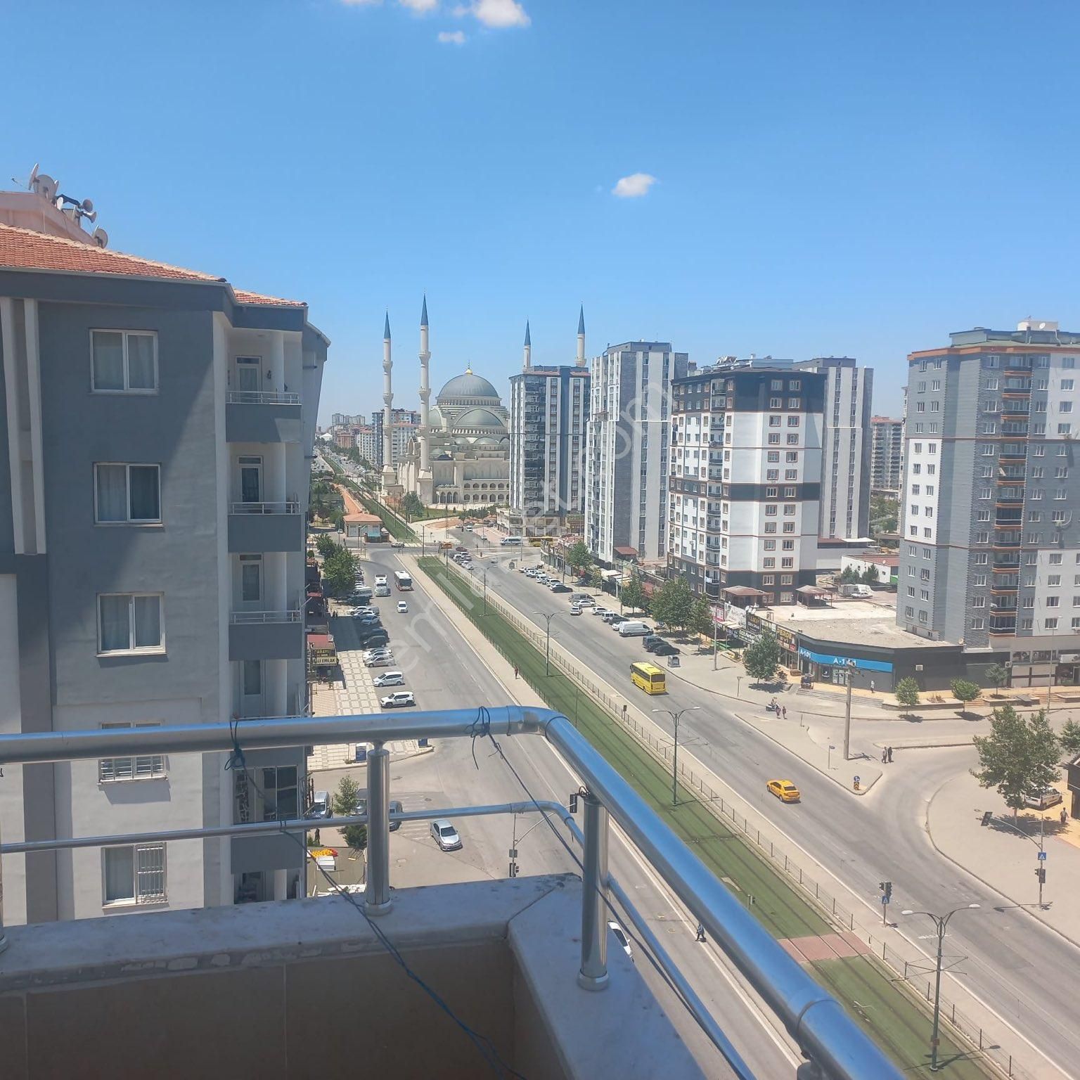 Şahinbey Akkent Kiralık Daire Akkent Mahallesi Kiralık 3+1 Daire 150 m2 içi yapılı bakımlı