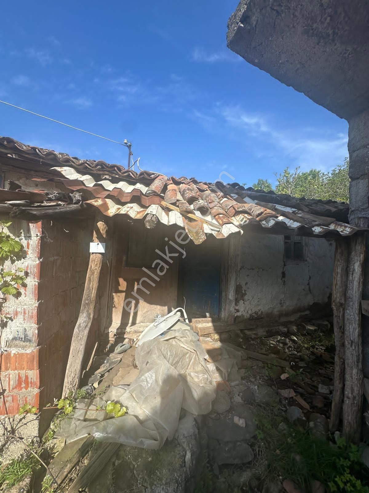 Çanakkale Taştepe Köyünde Satılık Müstakil Köy Evi - Görsel 15