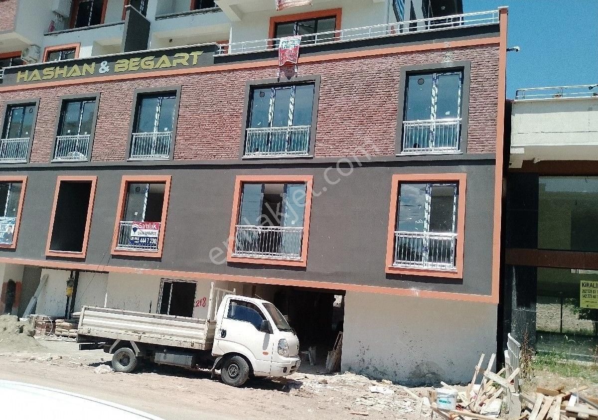 Körfez Mimar Sinan Satılık Daire KÖRFEZ MİMARSİNAN MAH 2+1 YERDEN ISITMALI 60 M2 TERASLI   DENİZMANZARALİ ARAKAT   ASANSÖRLÜ  K OTO P