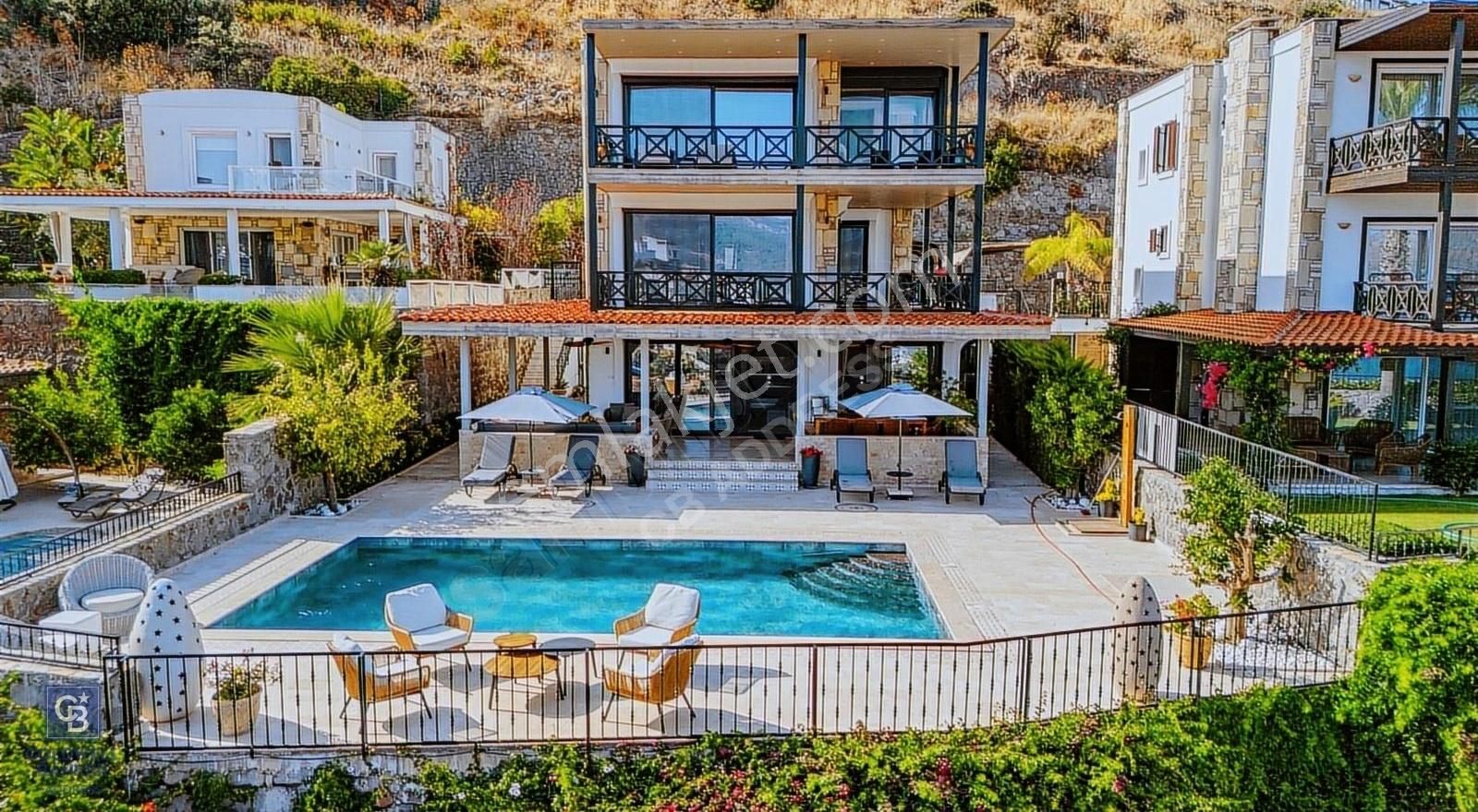 Bodrum Gündoğan Satılık Villa Cb Address'ten Bodrum, Gündoğan'da Satılık Manzaralı Villa