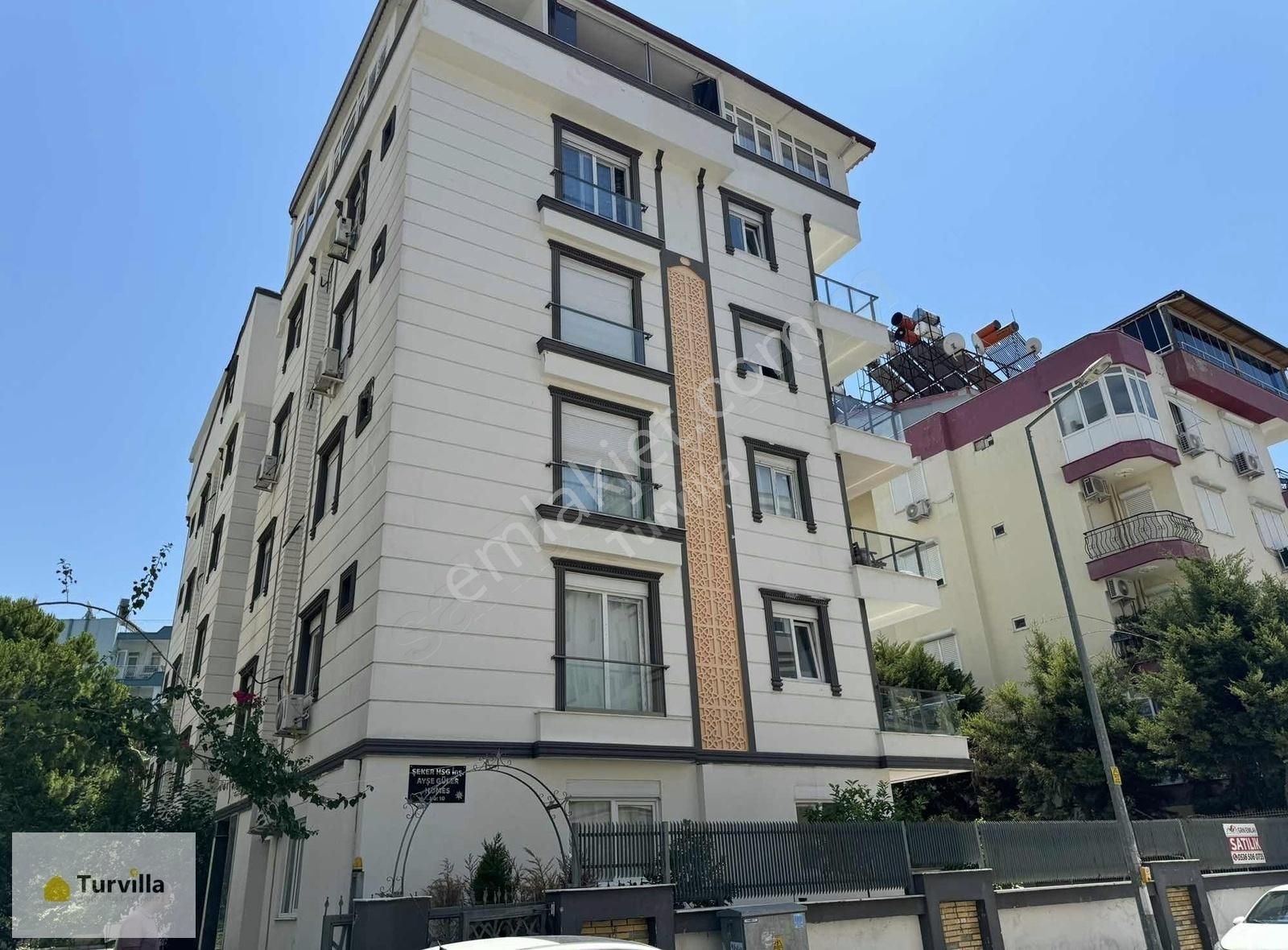 Konyaaltı Hurma Satılık Daire TURVİLLA'DAN KONYAALTI HURMA'DA MERKEZİ KONUM 1+1 SATLIK DAİRE