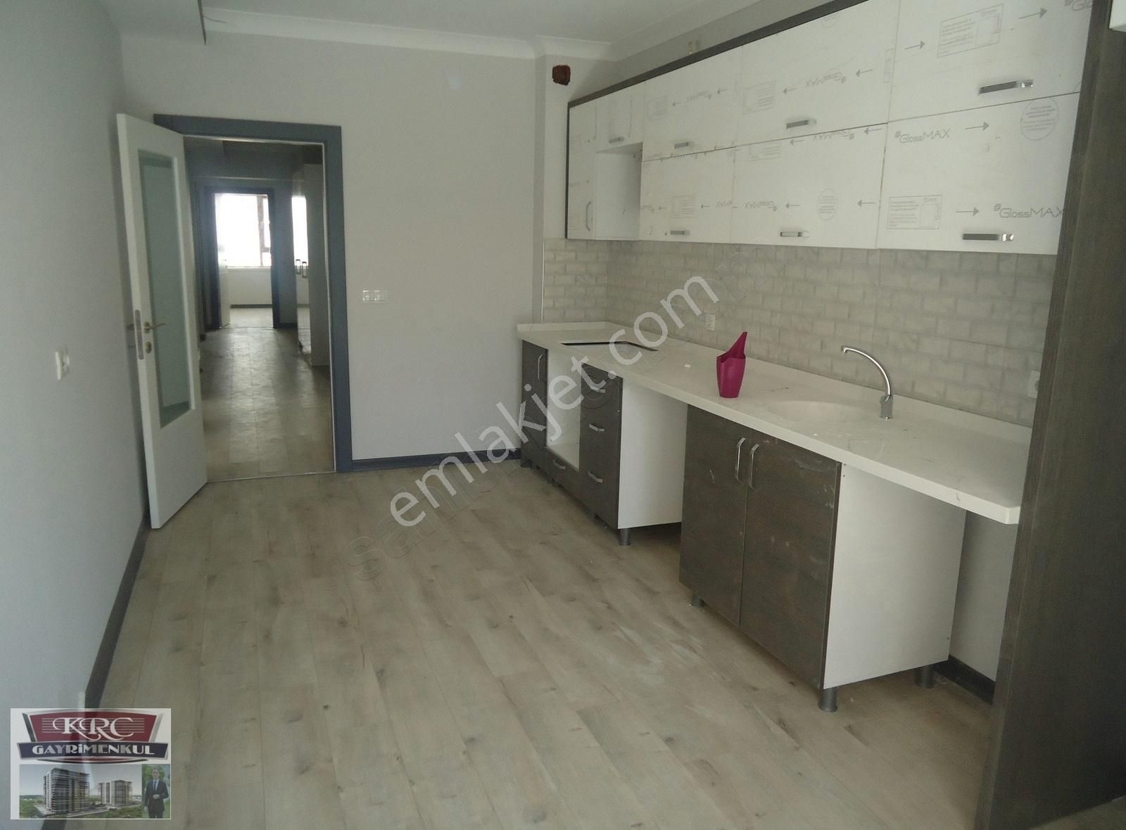 Mamak Şahintepe Satılık Daire KRC'DEN ŞAHİNTEPE MAHALLESİNDE ASANSÖRLÜ SIFIR 3+1 SATILIK DAİRE