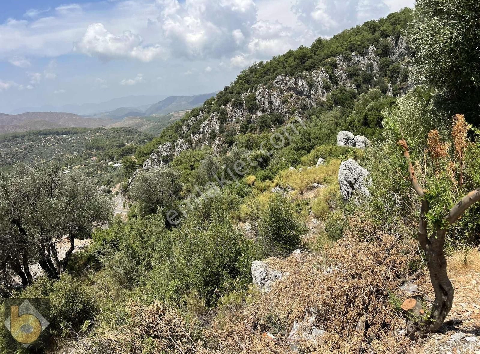 Fethiye Göcek Satılık Konut İmarlı Fethıye Gökçeovacık Ta Satılık Müstakil Tarla