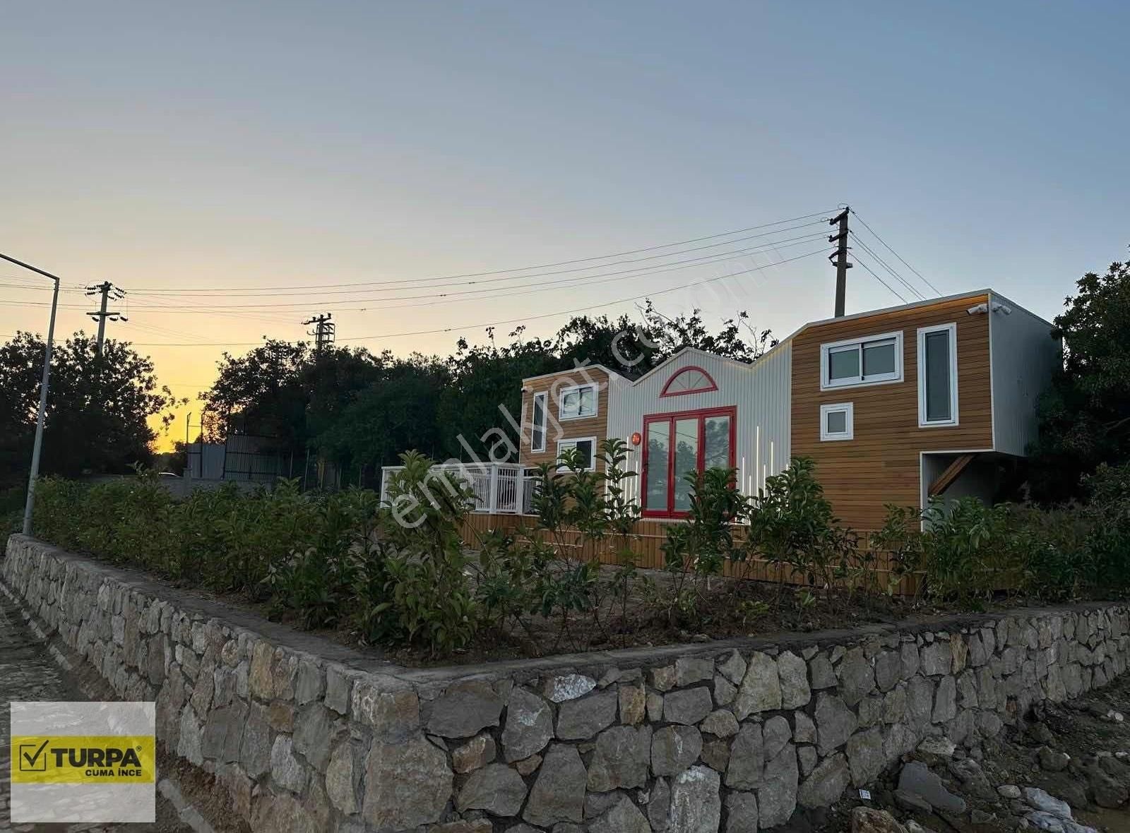 Urla'da Resmî Hisse Tapulu 282 M2 Tiny Hause Bahçeleri - Görsel 4