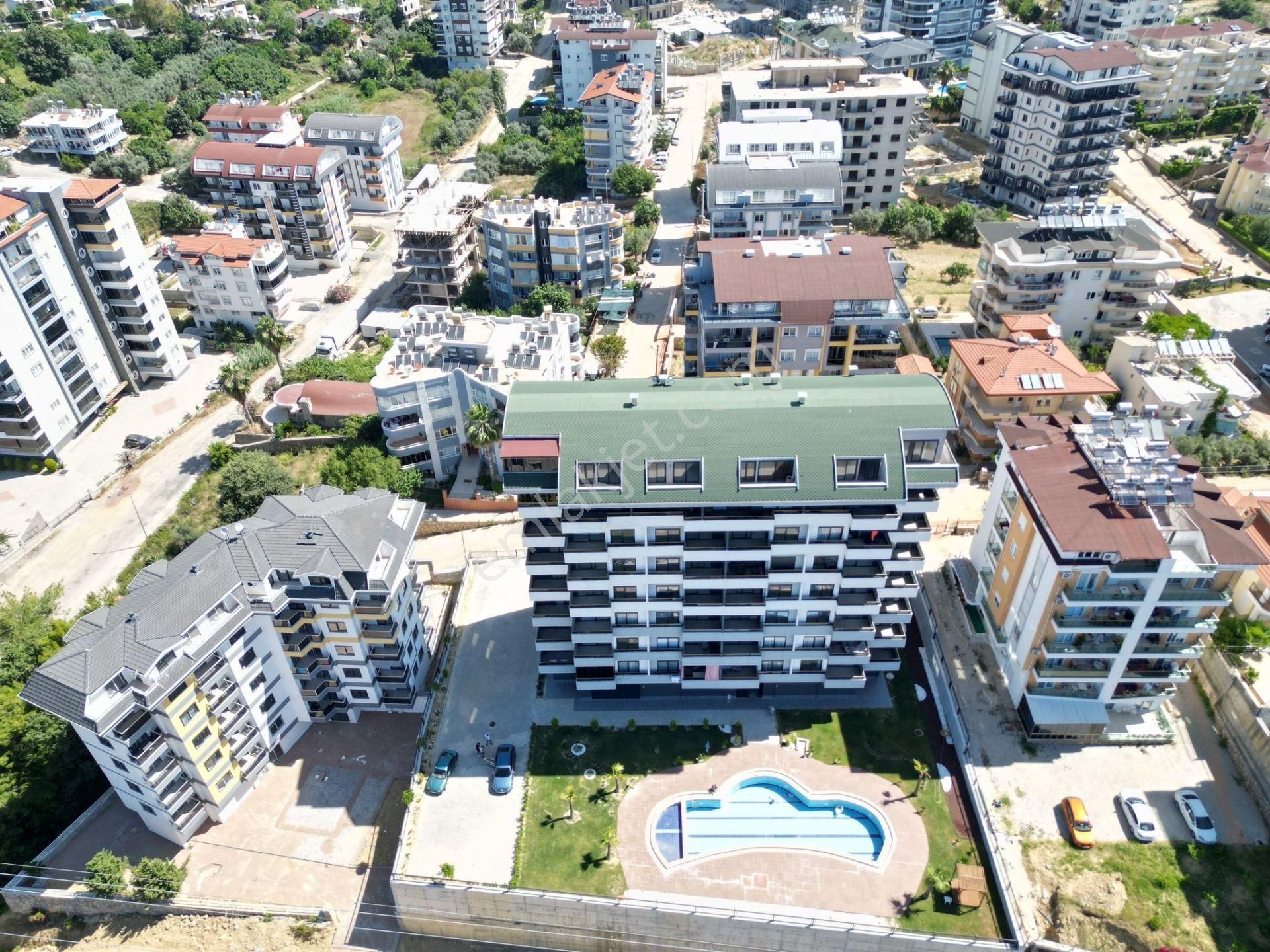 Alanya Avsallar Satılık Daire  AVSALLAR MAHALLESİNDE DENİZ MANZARALI SATILIK 1+1 SİTE İÇİ DAİRE