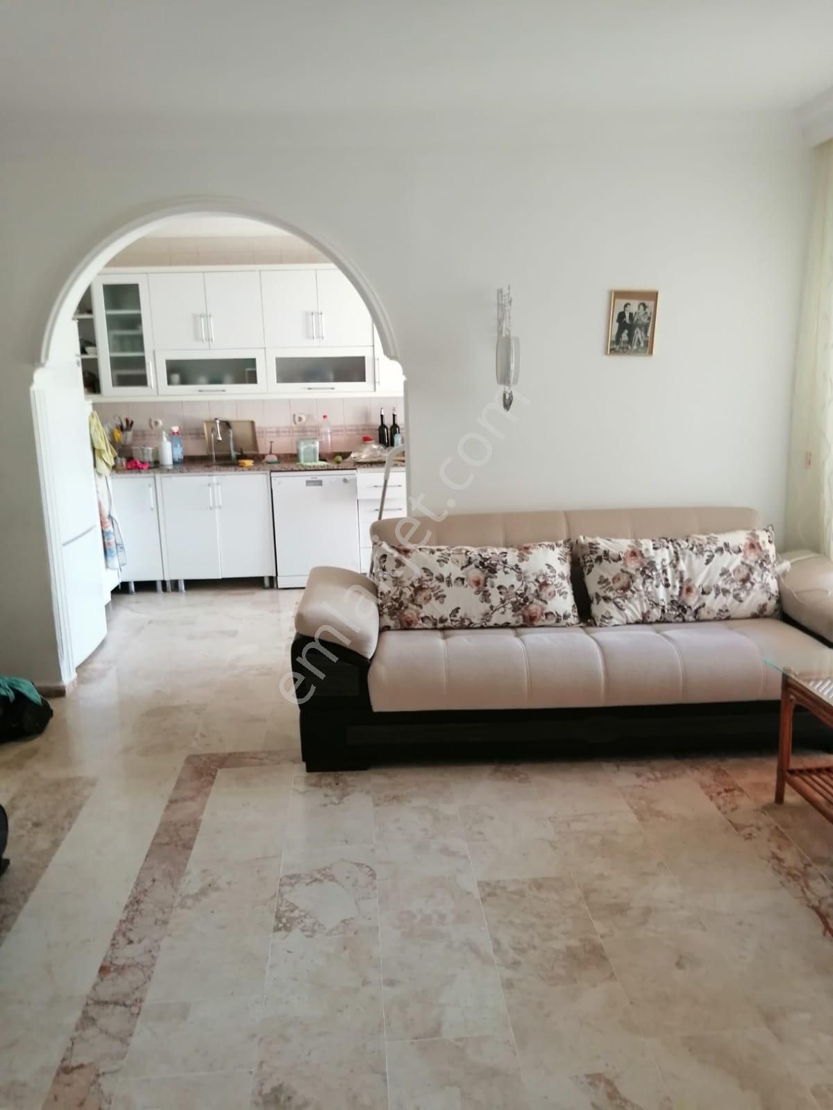 Mersin Bozyazı Körfez Evleri Sitesi'nde 2. Kat 3+1 Eşyalı Satılık Yazlık - Görsel 7