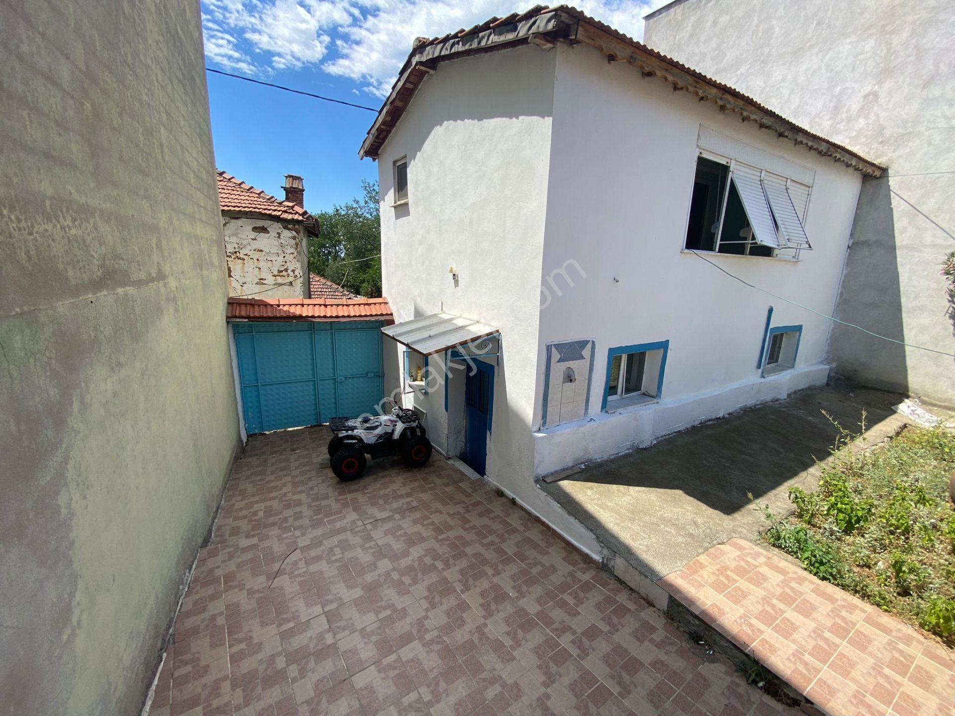 Sabri Pınarbaşı'dan Avcılar'da Satılık Müstakil Ev - Görsel 17