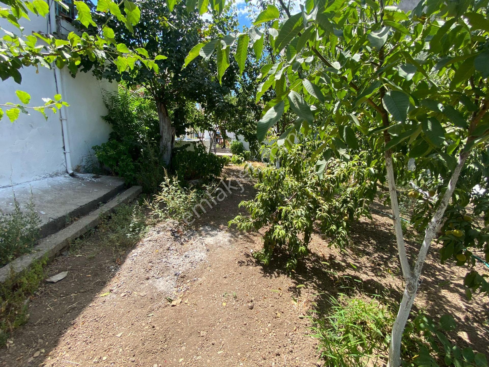 Sabri Pınarbaşı'dan Avcılar'da Satılık Müstakil Ev - Görsel 11