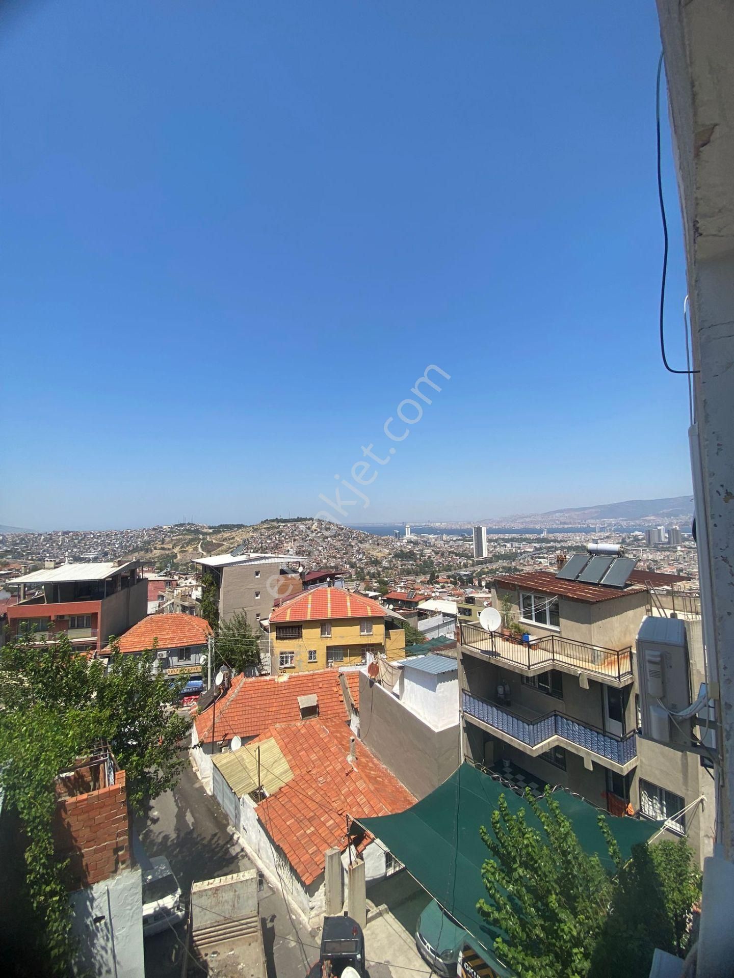 Konak Ulubatlımahallesinde 2+1 85m2 Ayrı Mutfak Havadar Satılık Daire - Görsel 22