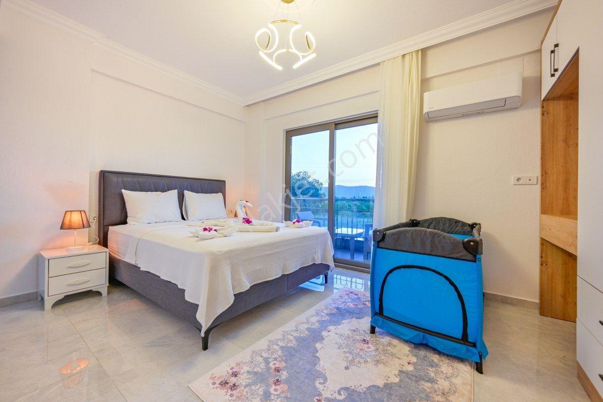 Muğla Ortaca Kiralık 4+1 Jakuzili Havuzlu Villa - Görsel 23