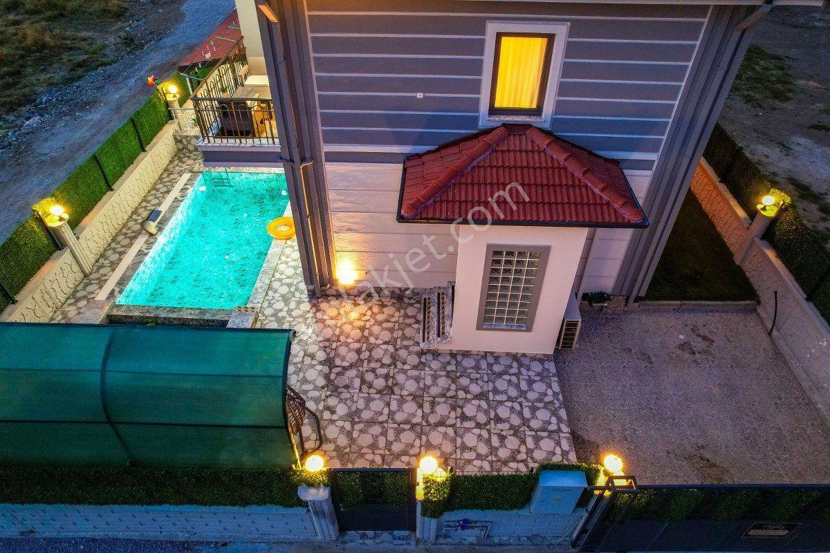 Muğla Ortaca Kiralık 4+1 Jakuzili Havuzlu Villa - Görsel 8