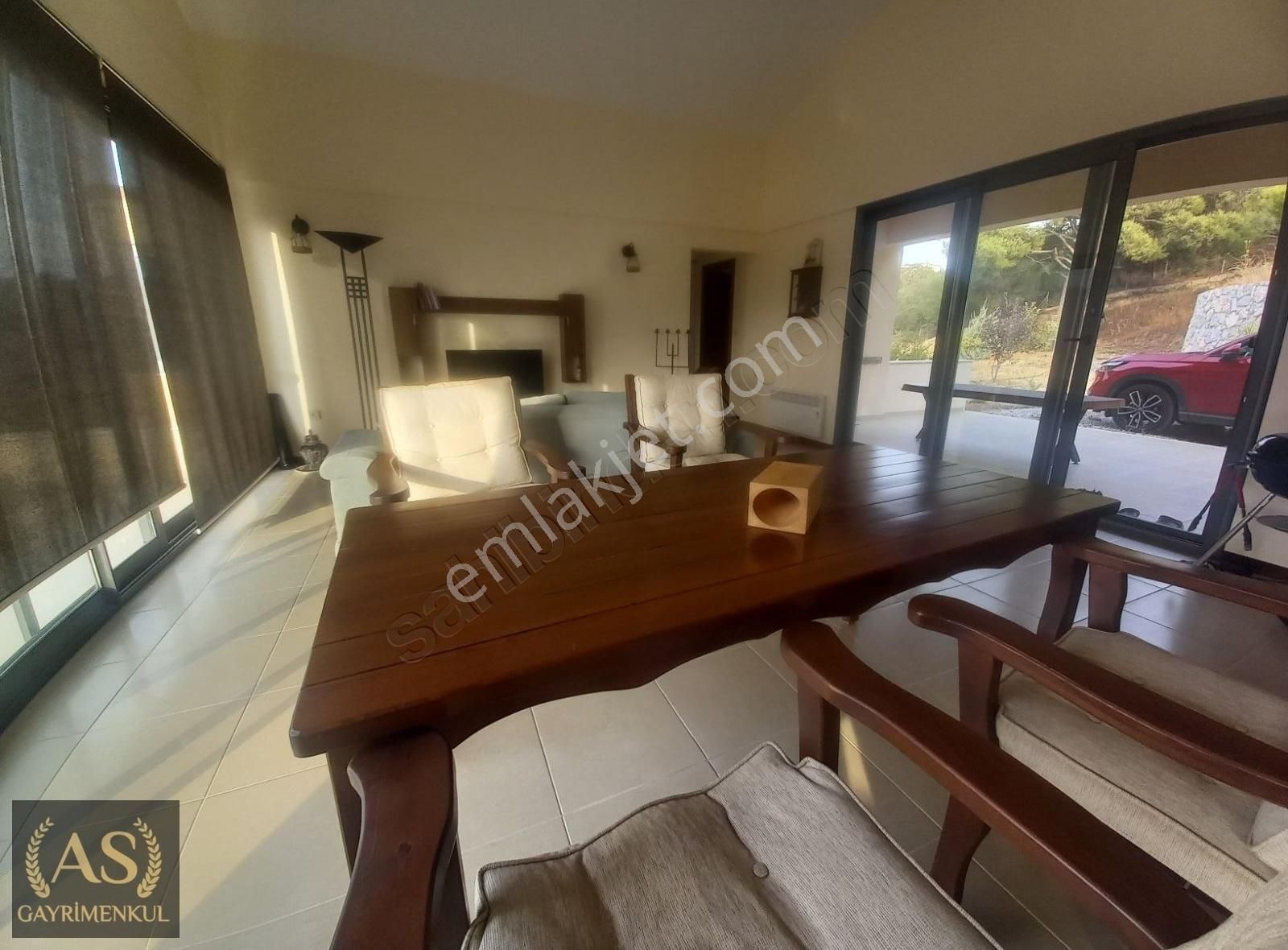 As Gyd.seferihisar Gödence'de Köy İçinde Ruhsatlı Ev Olan Arazi - Görsel 5