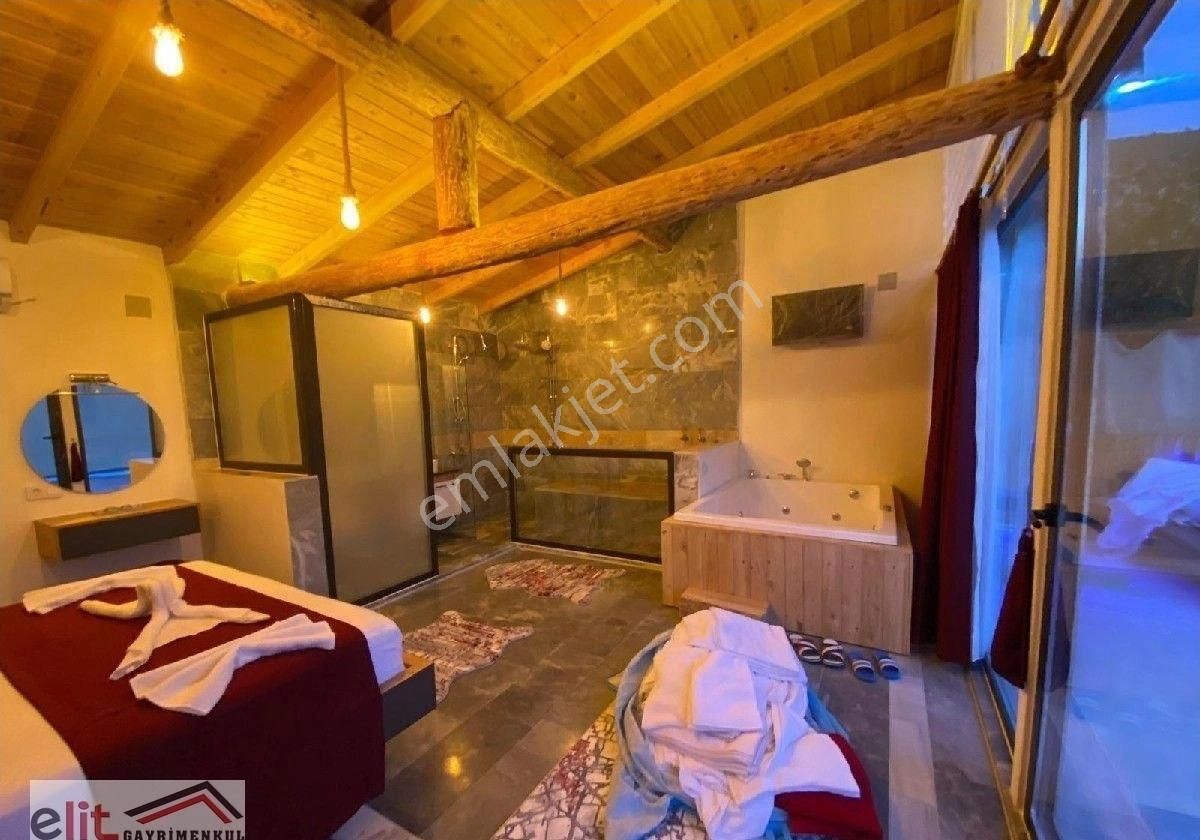 Kaş İslamlar Satılık Villa ANTALYA KAŞ İSLAMLAR ÖZ MEVKİDE  SATILIK 3 AYRI1+1 VİLLA SATILIK