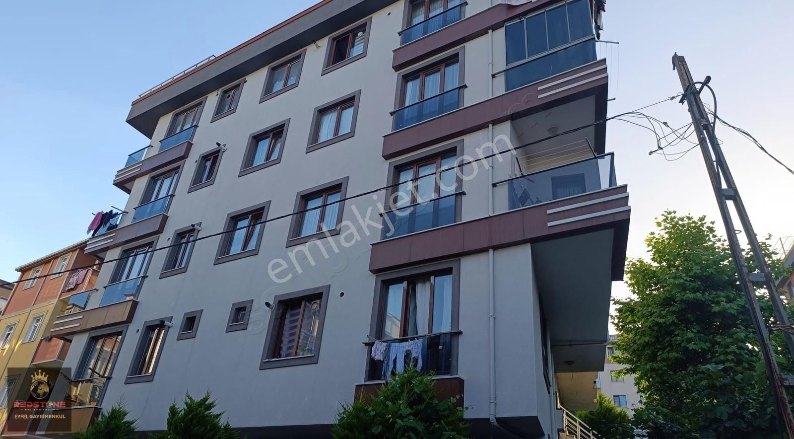 Sancaktepe Mevlana Satılık Daire SANCAKTEPE VEYSEL KARANİ CADDESİNE PARALEL 2+1 SATILIK DAİRE