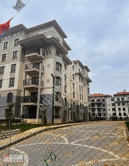 Esenler 15 Temmuz Satılık Daire ELİT DEN SELÇUKLU MİMARISİ 3.KISIM SATILIK 96 M2 DAİRE