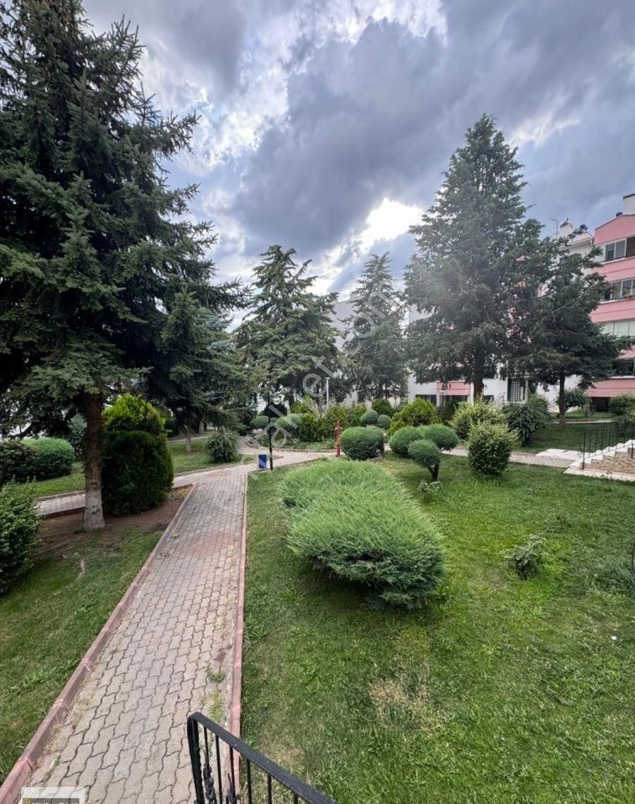 Yenimahalle Yeni Batı Satılık Daire POLAT LİVE EMLAK'TAN YENİBATI MAH. 4+1 FULL YAPILI SATILIK DAİRE